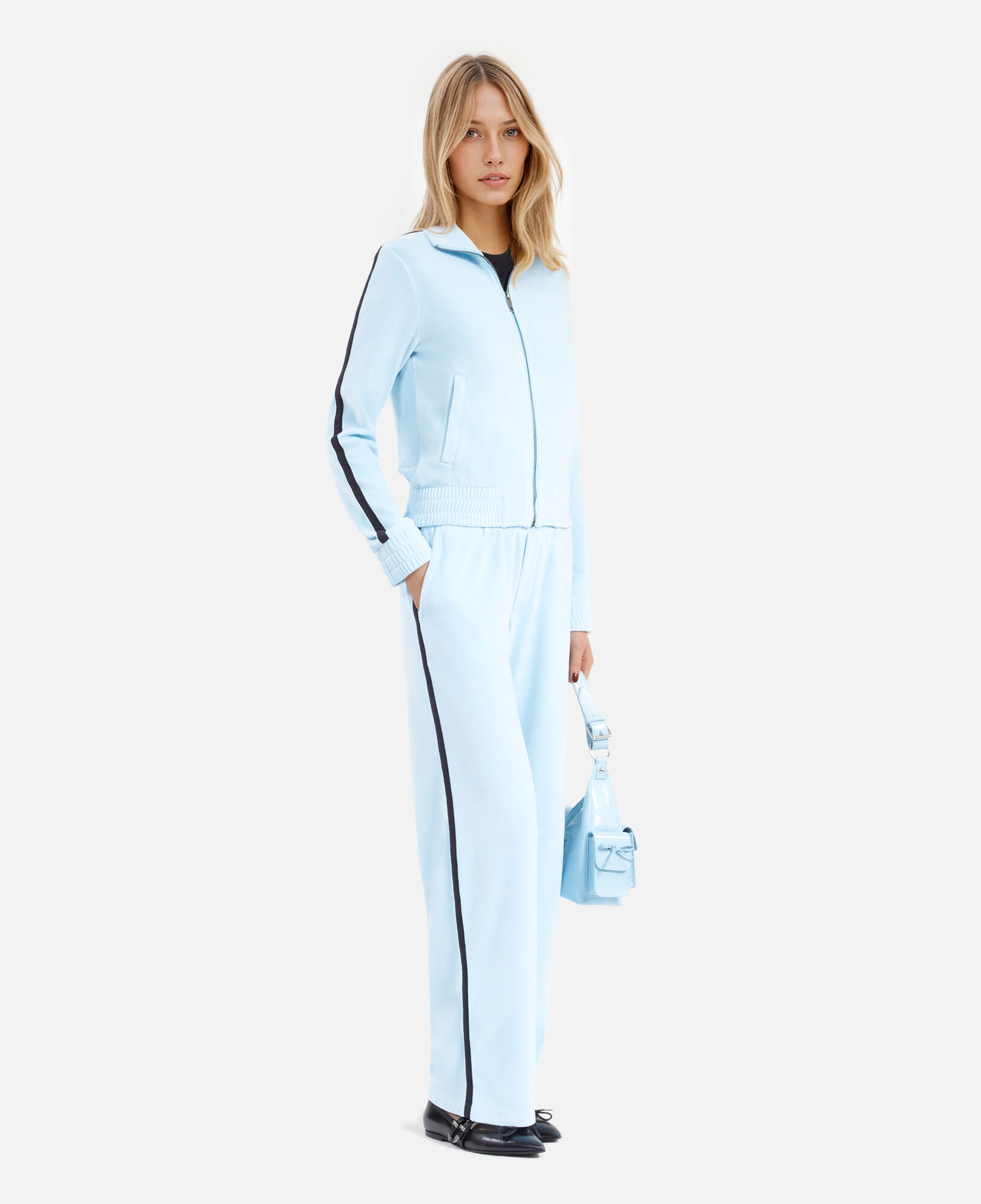 The Kooples DAMEN BABY BLUE hellblaue jogginghose aus samt