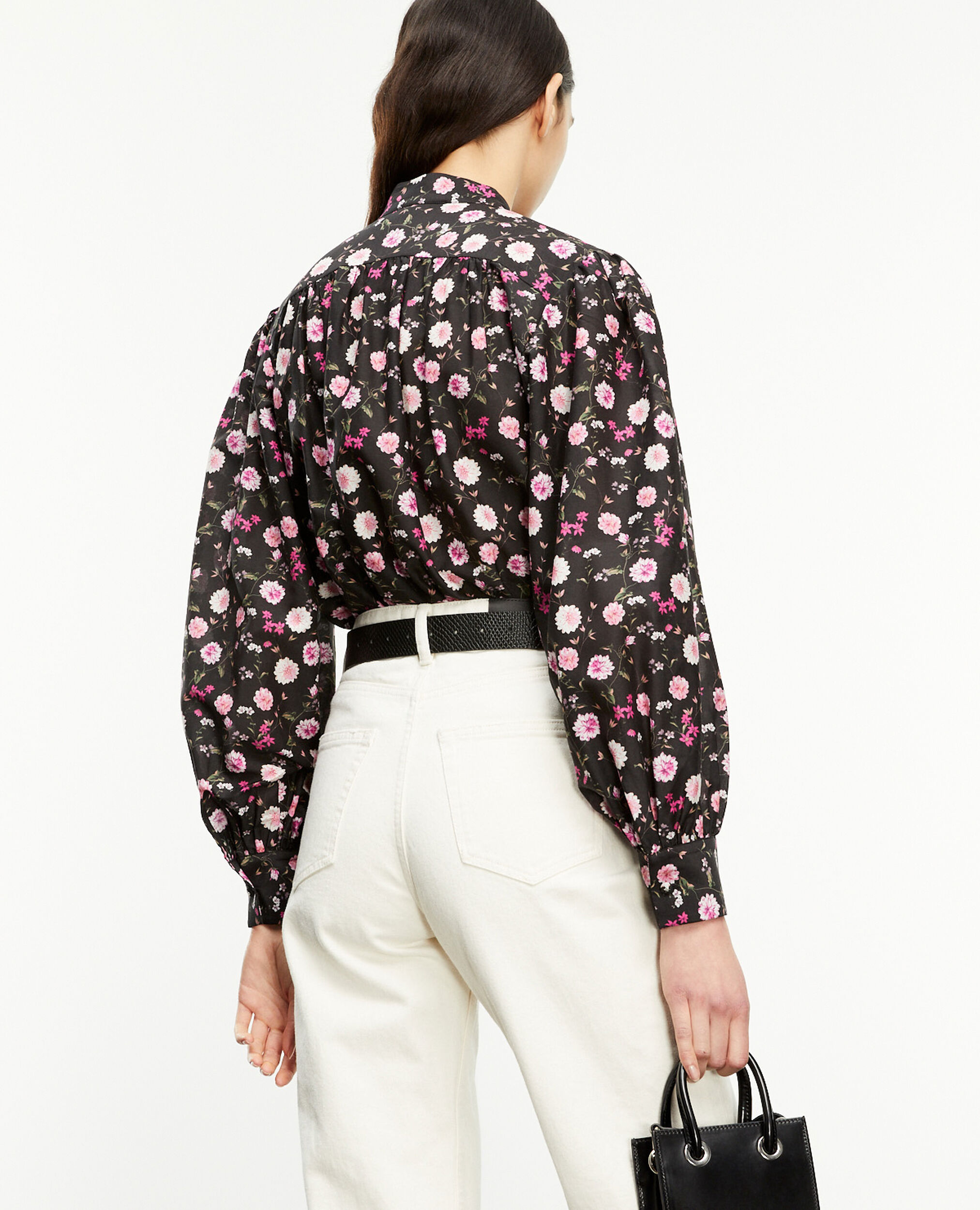 Schwarze Bluse mit Rüschen Blumendruck, BLACK / PINK, hi-res image number null