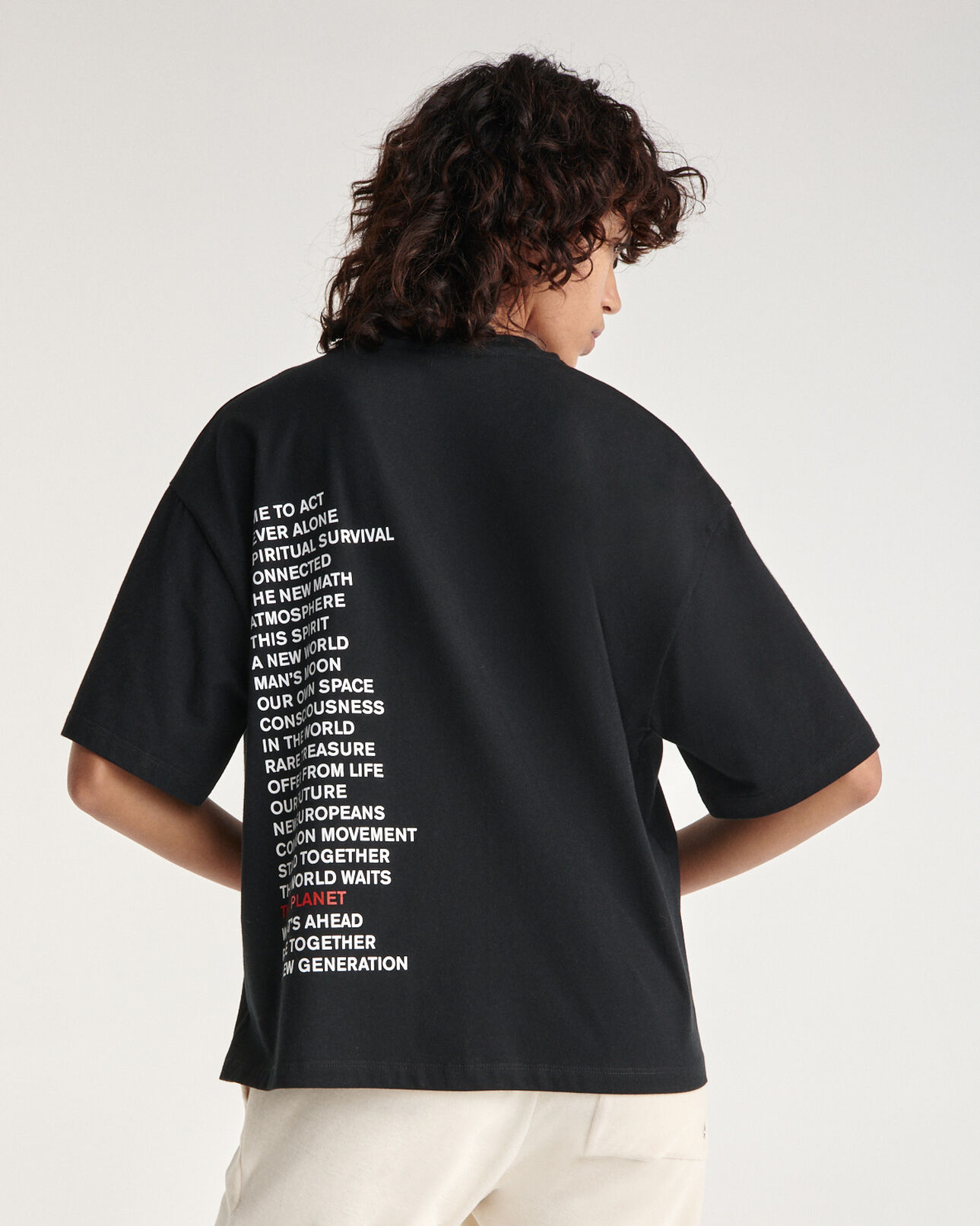 The Kooples DAMEN BLACK baumwoll-t-shirt schwarze stickerei brust