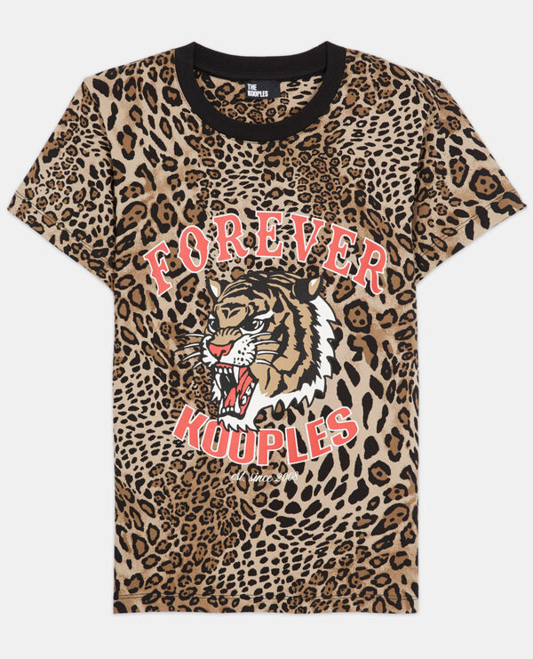 cotton t-shirt with leopard print