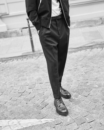 , BLACK, hi-res image number null