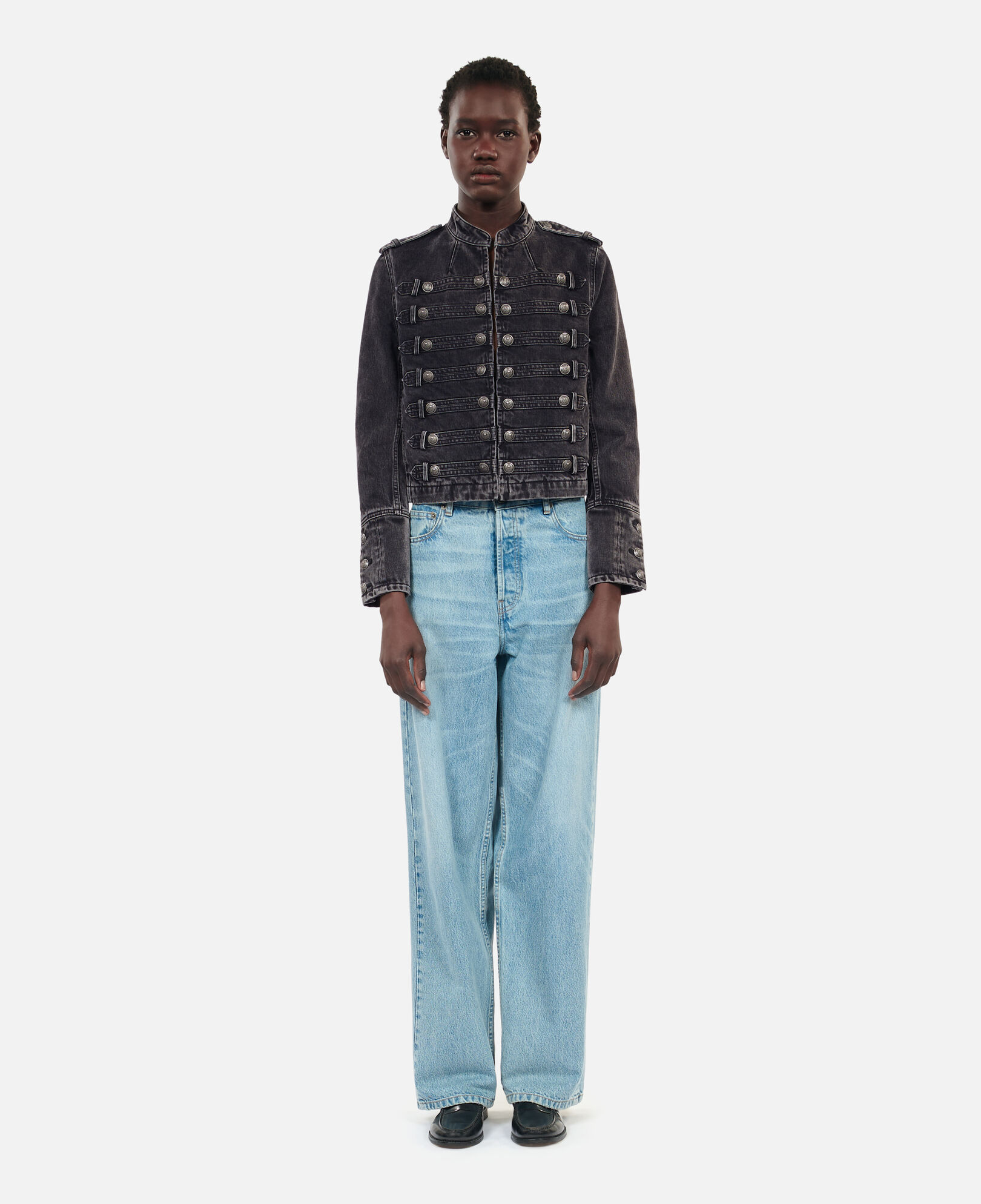The Kooples DAMEN BLACK WASHED graue jeansjacke im offiziersstil