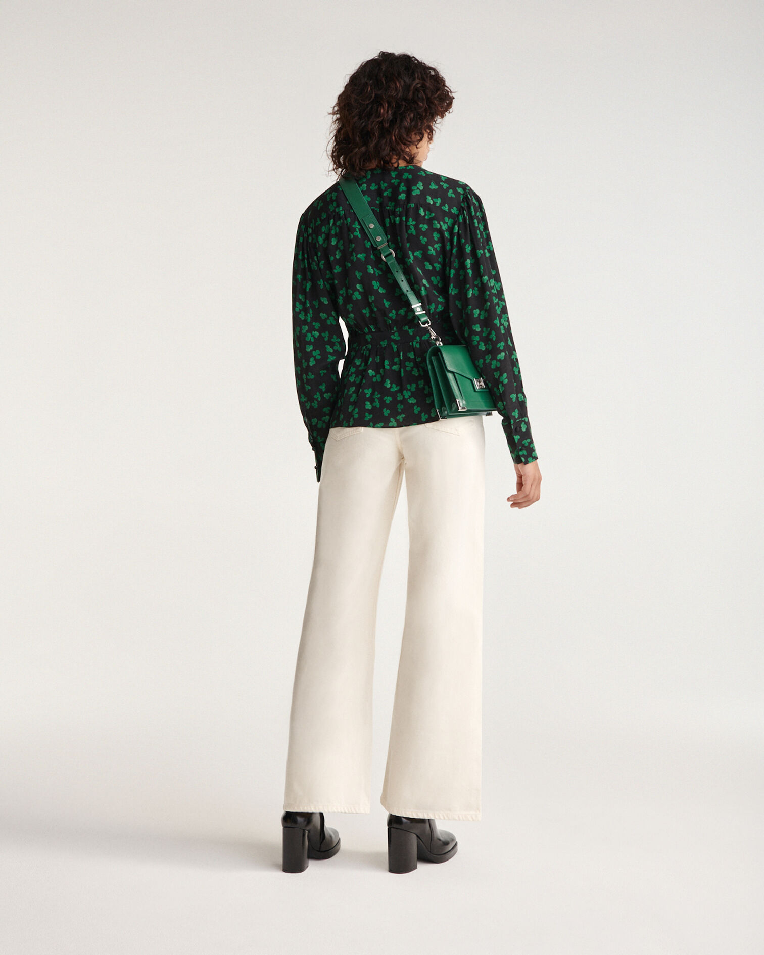 , BLACK / GREEN, hi-res image number null