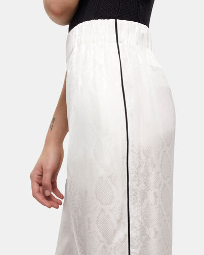 , WHITE, hi-res image number null