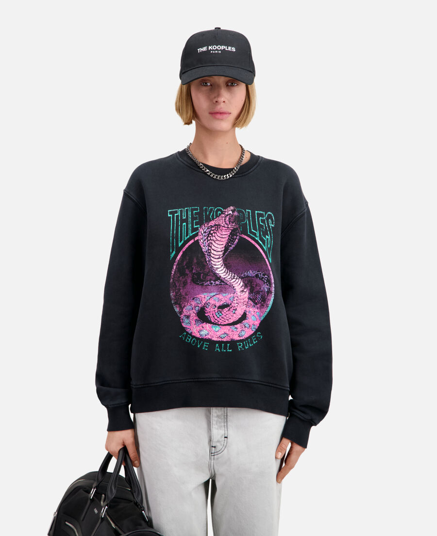 women's black sweatshirt with cobra serigraphy