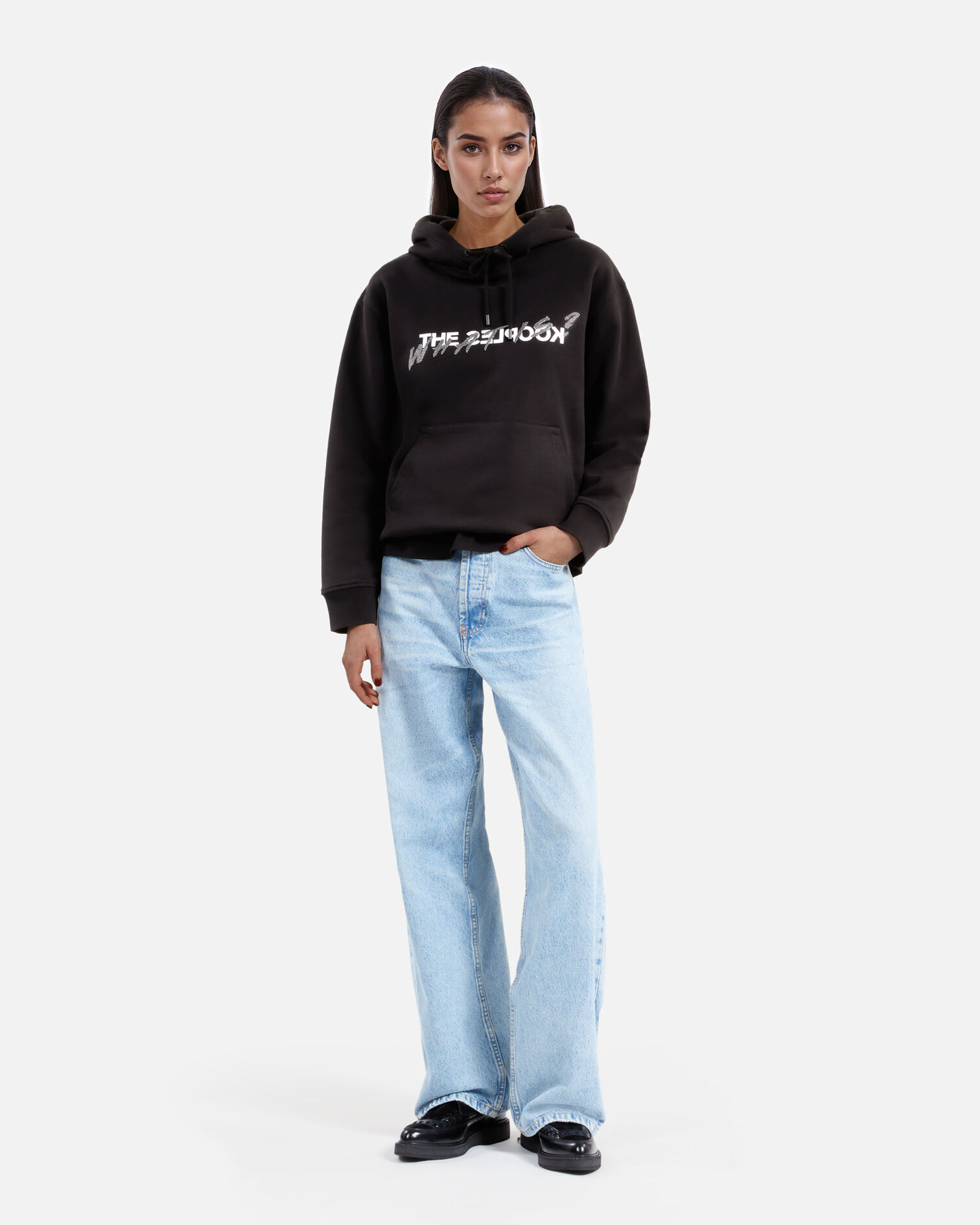 Damen Schwarzes Sweatshirt mit „What is“-Strassbesatz, BLACK, hi-res image number null