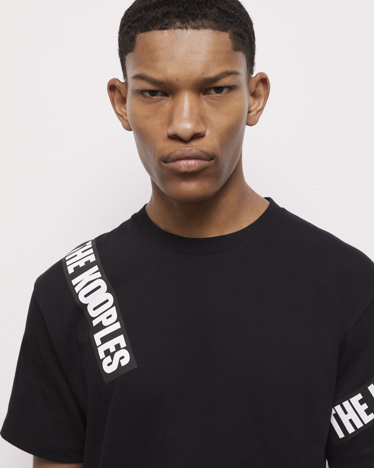 The Kooples HOMBRE BLACK camiseta negra tape logotipo para hombre