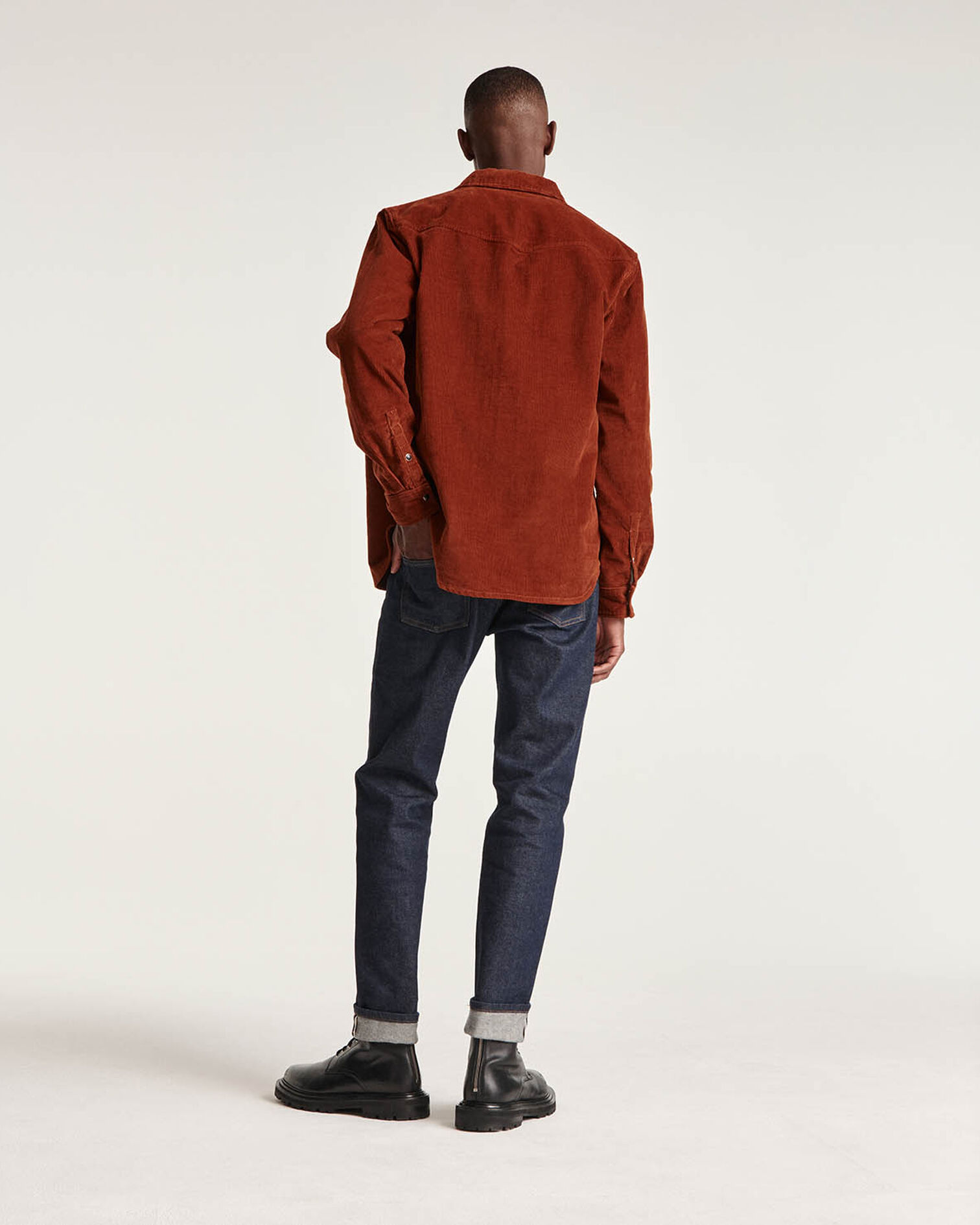 , DARK RED, hi-res image number null