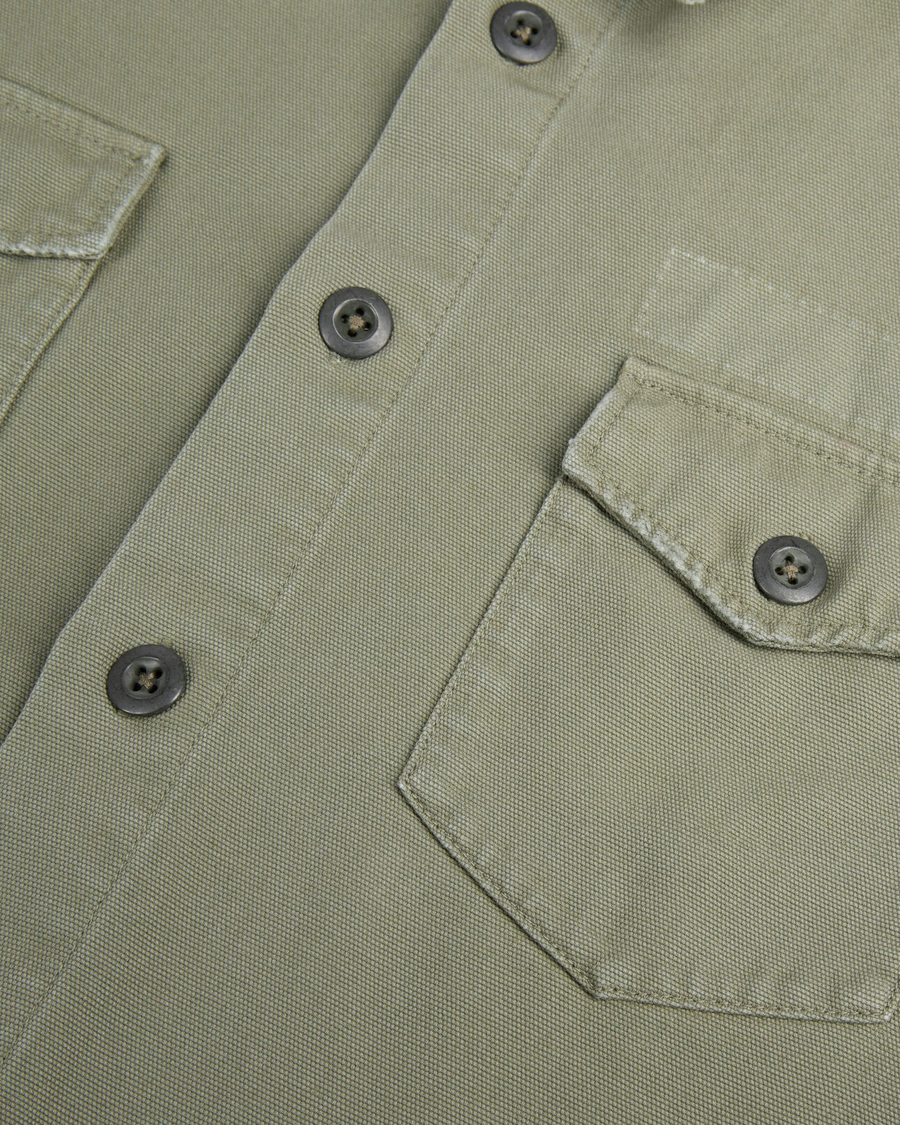 The Kooples HERREN OLIVE khakifarbenes hemd aus denim