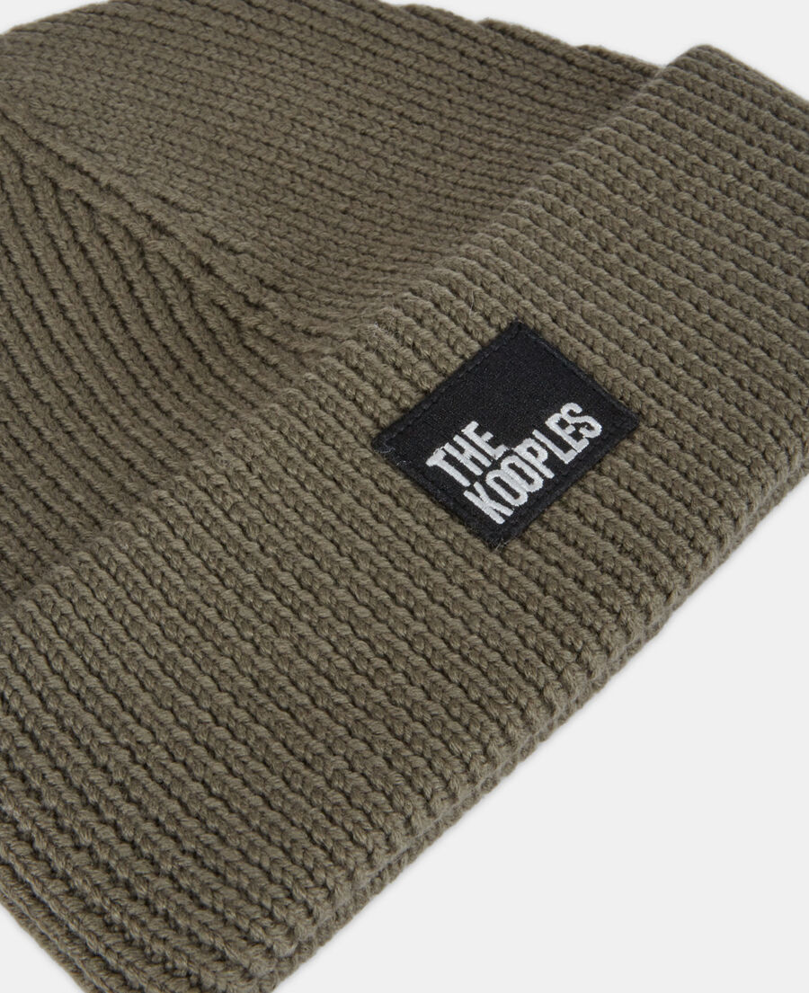 bonnet en laine kaki