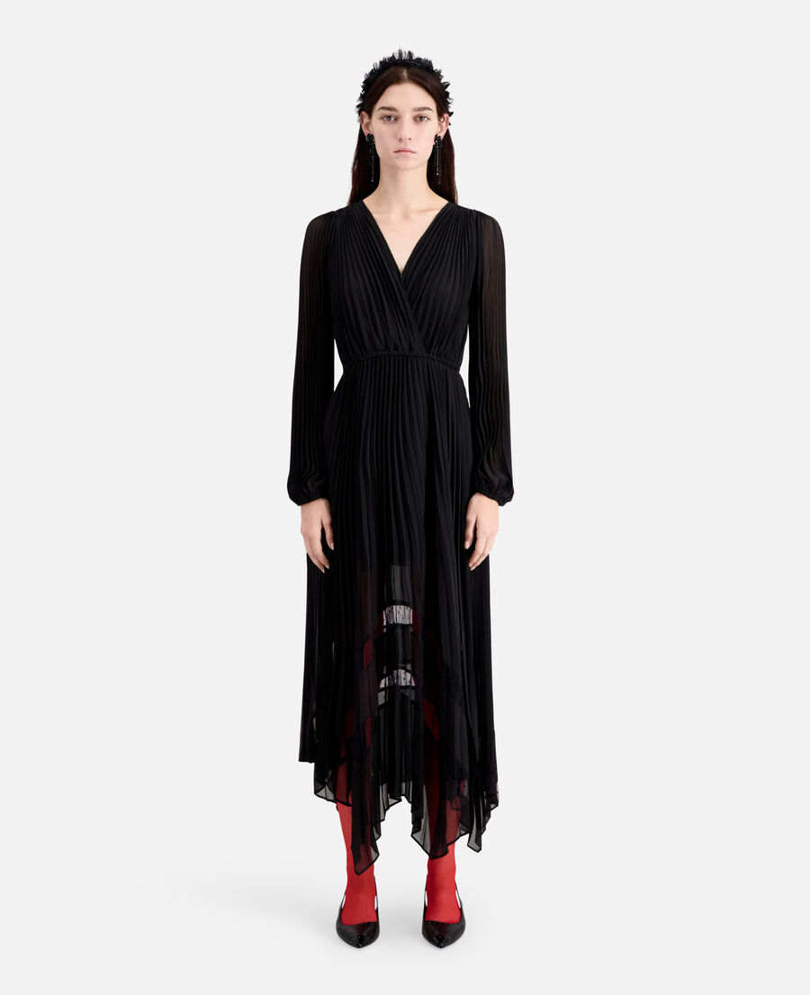 long black pleated dress