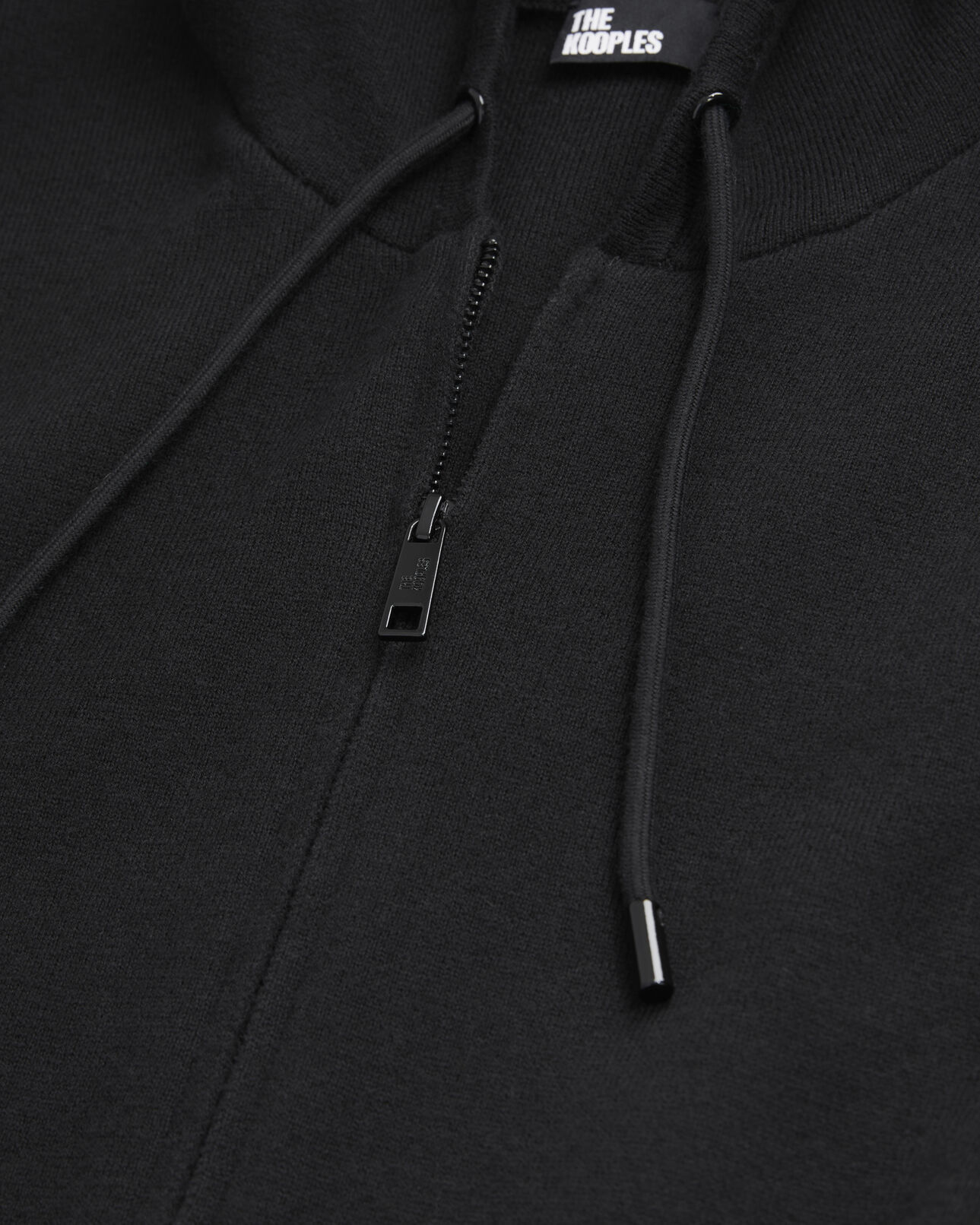 The Kooples HOMME BLACK - RED cardigan à capuche noir en mélange de laine