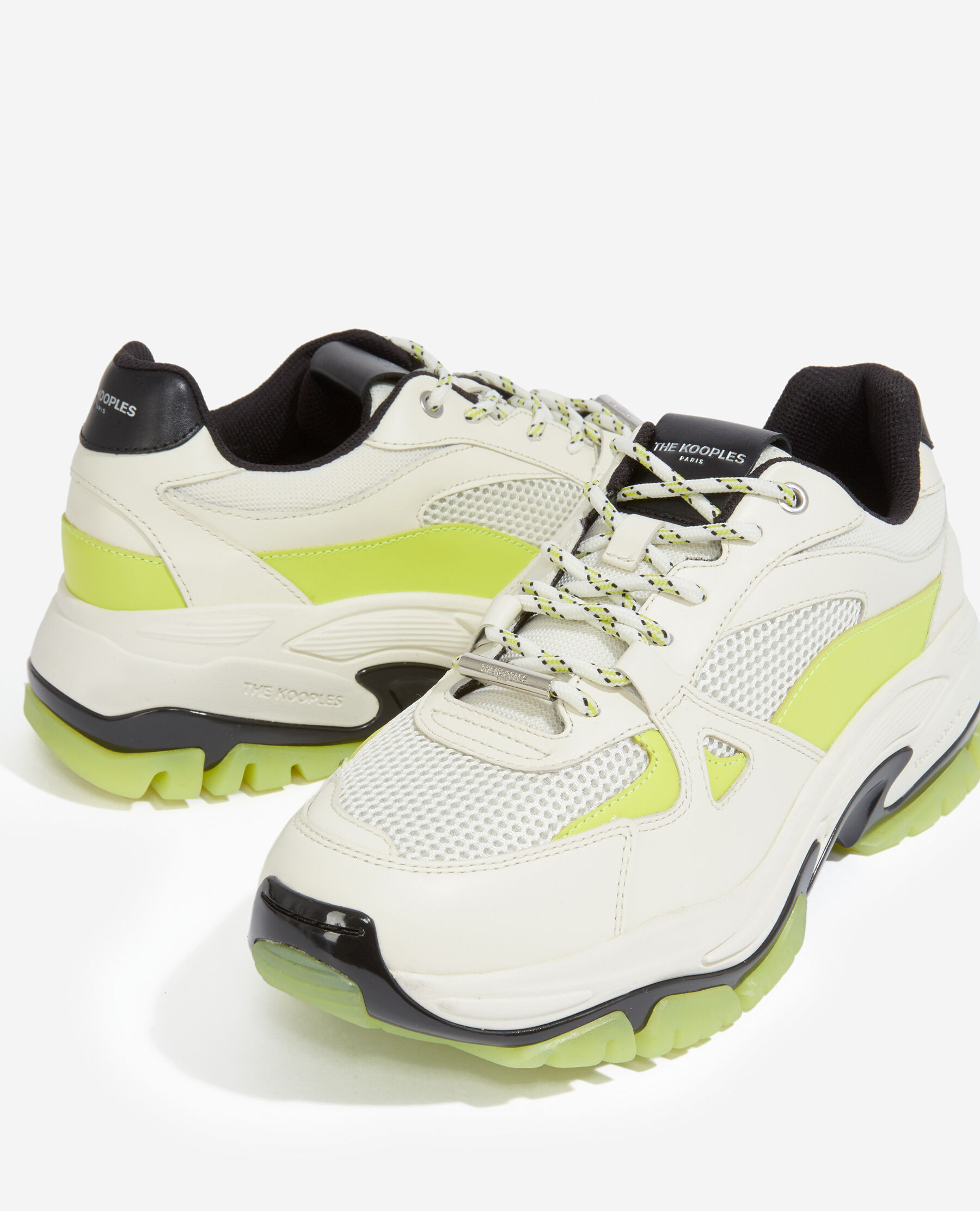 Baskets blanches cuir semelle compensee