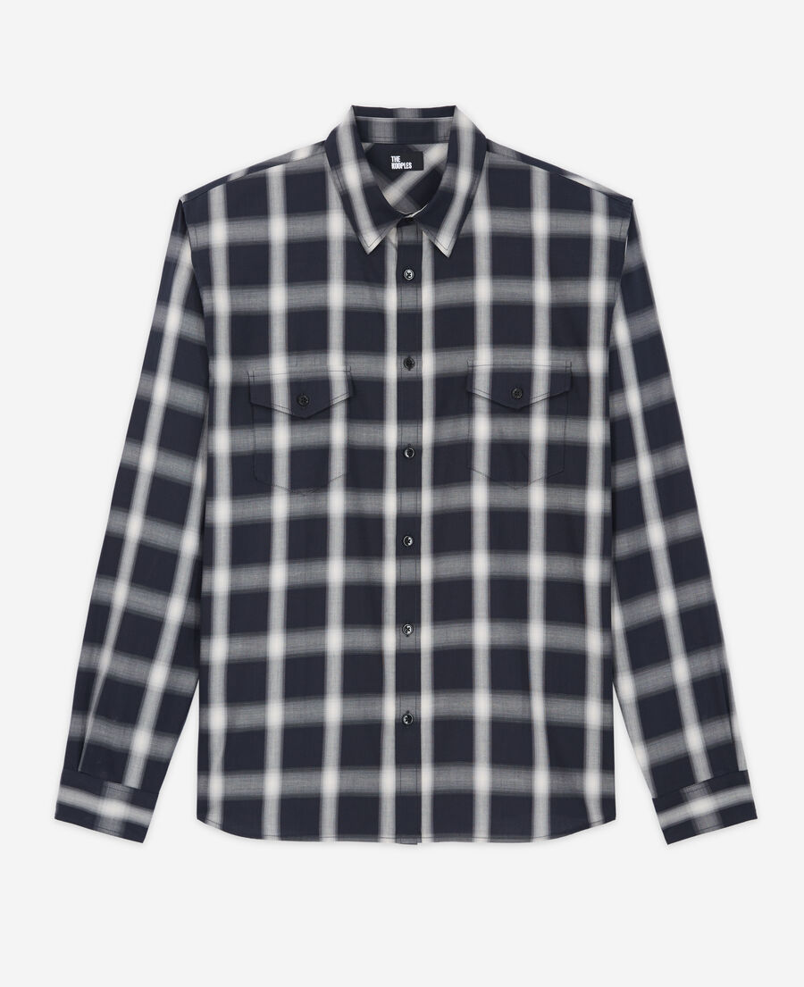 chemise à carreaux et poches