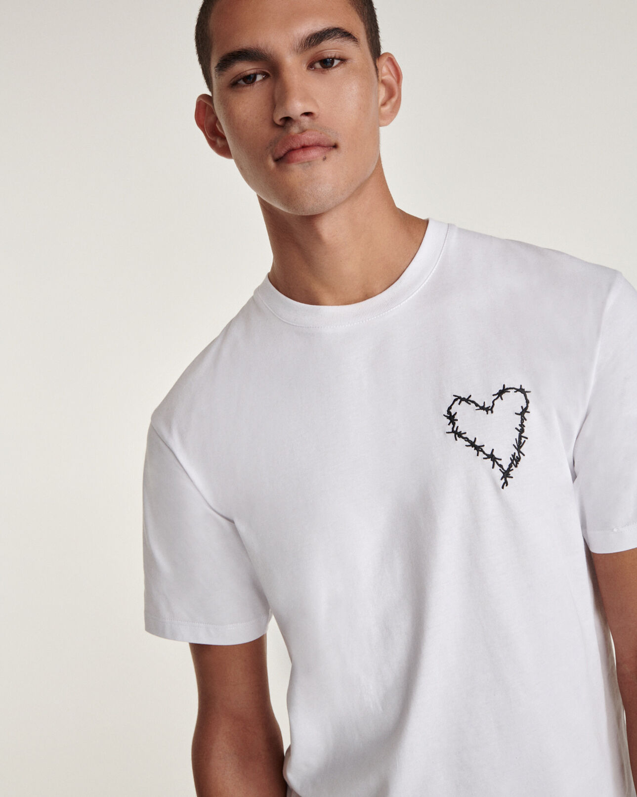The Kooples HOMME WHITE t-shirt blanc coton à broderie cœur