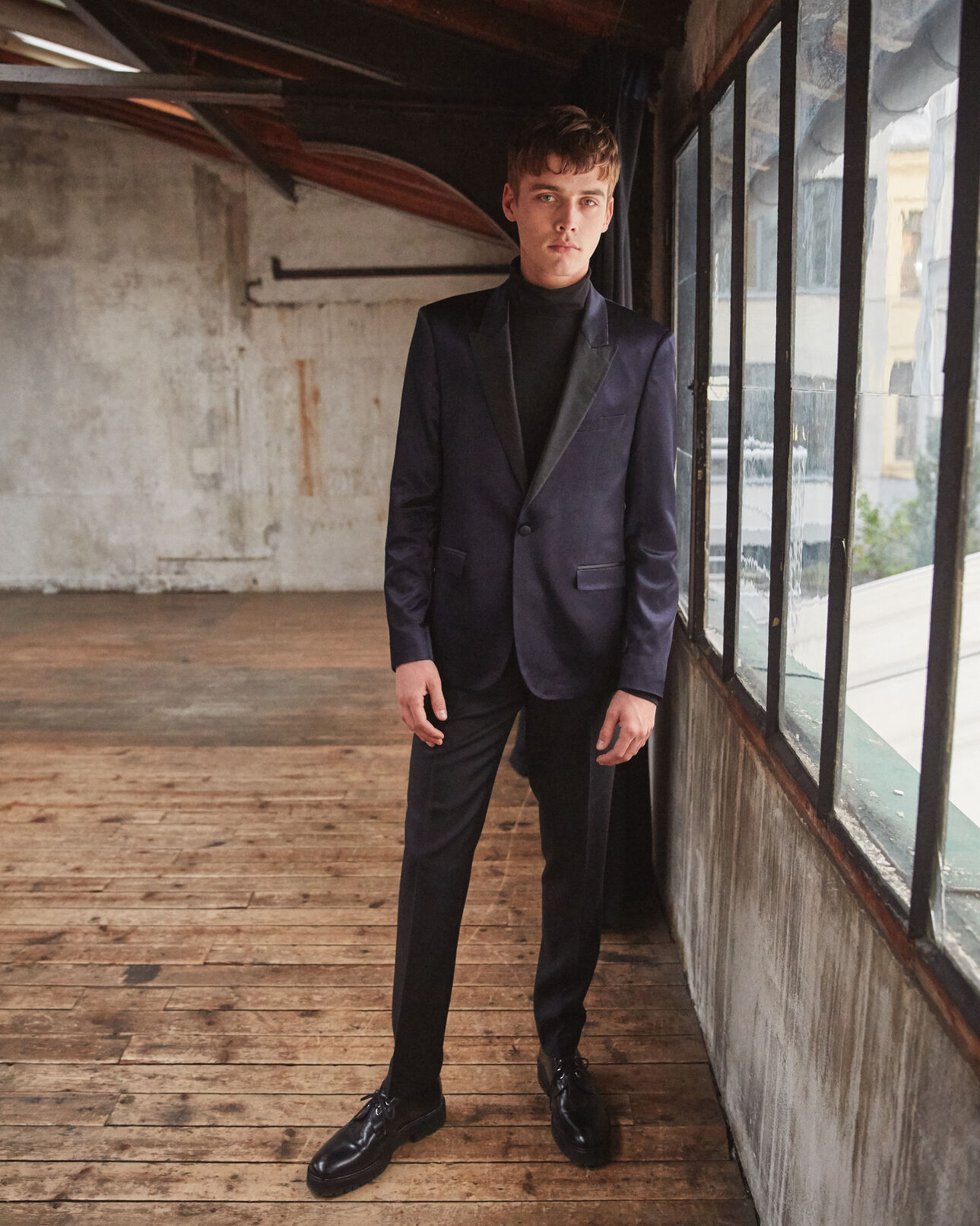 The Kooples HOMME DARK NAVY veste de costume marine col satin