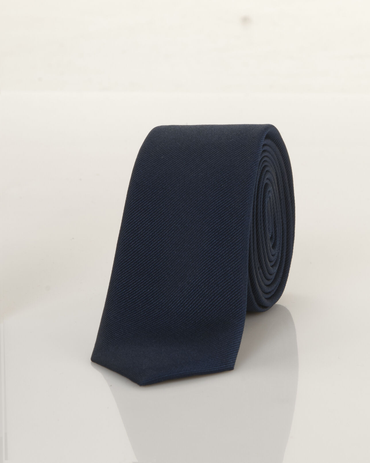 The Kooples HOMME DARK NAVY cravate soie bleue unie fine