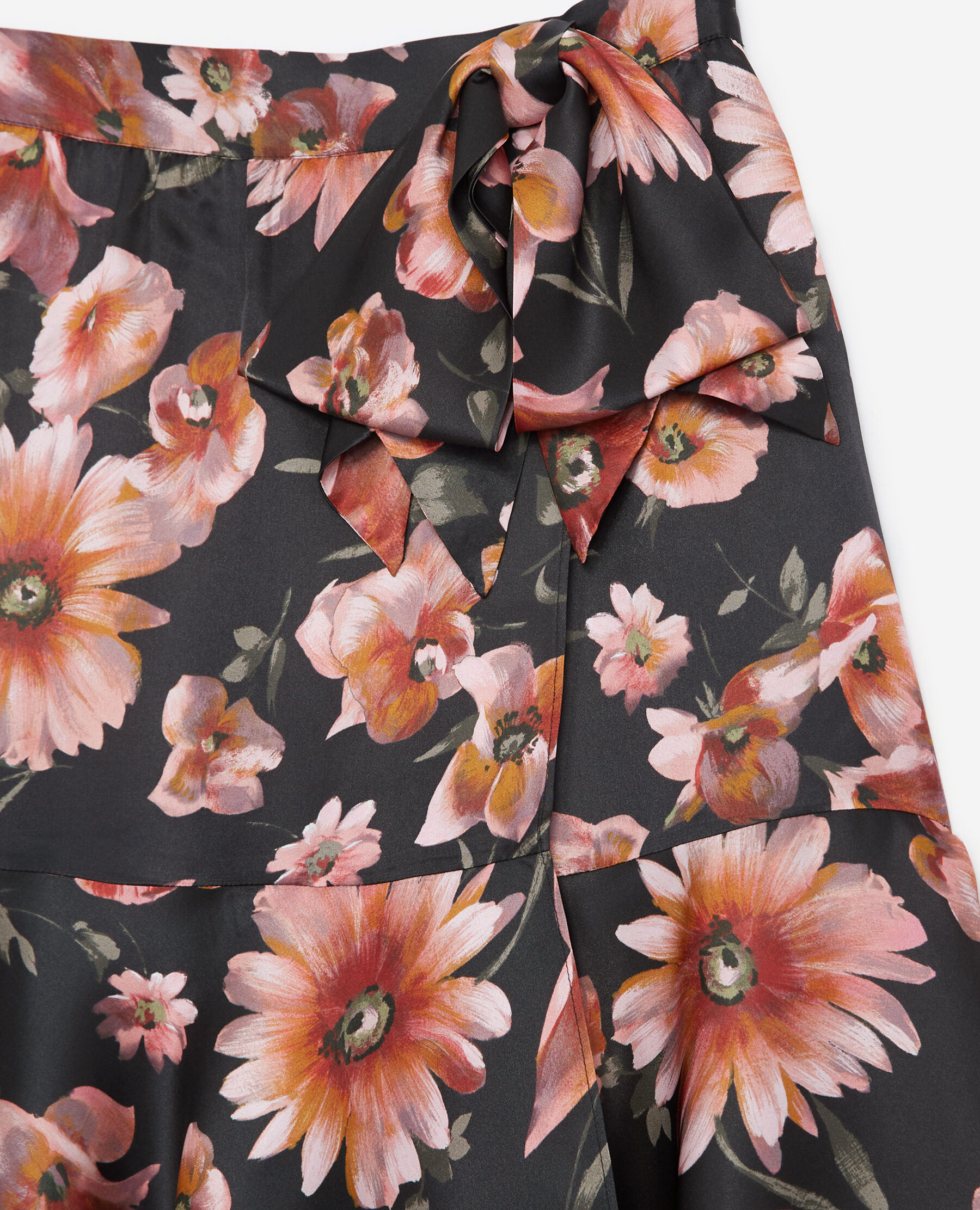 Satin wrap skirt with floral print