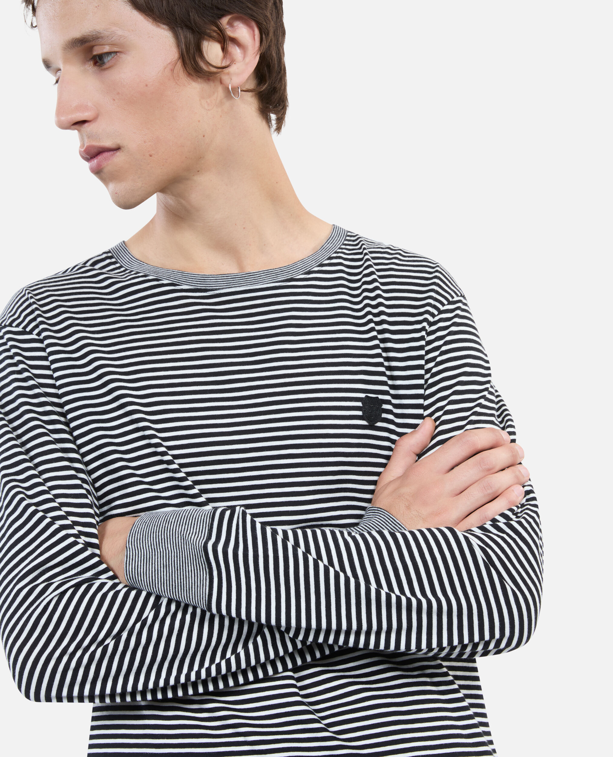 Striped long-sleeved t-shirt