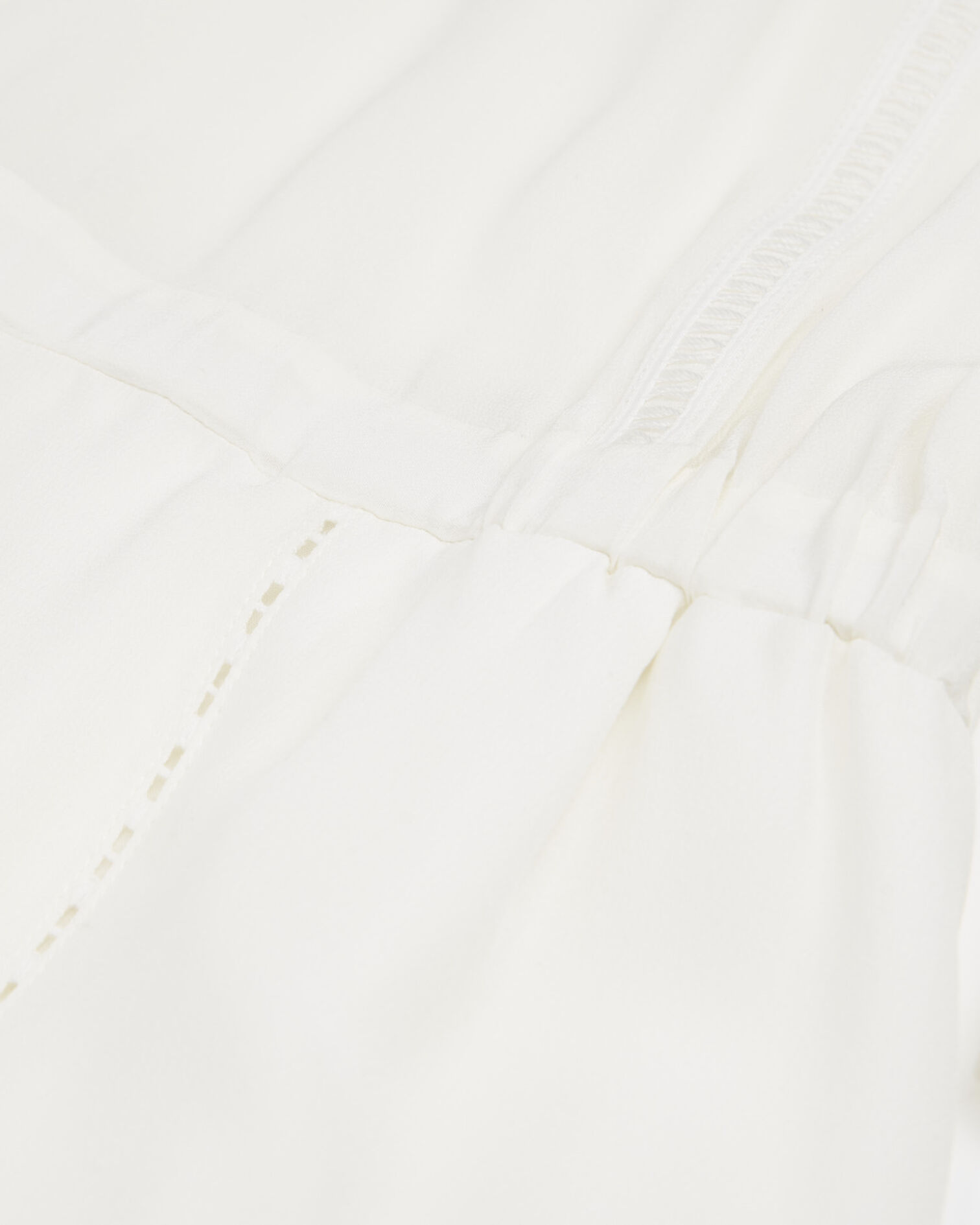 , OFF WHITE, hi-res image number null