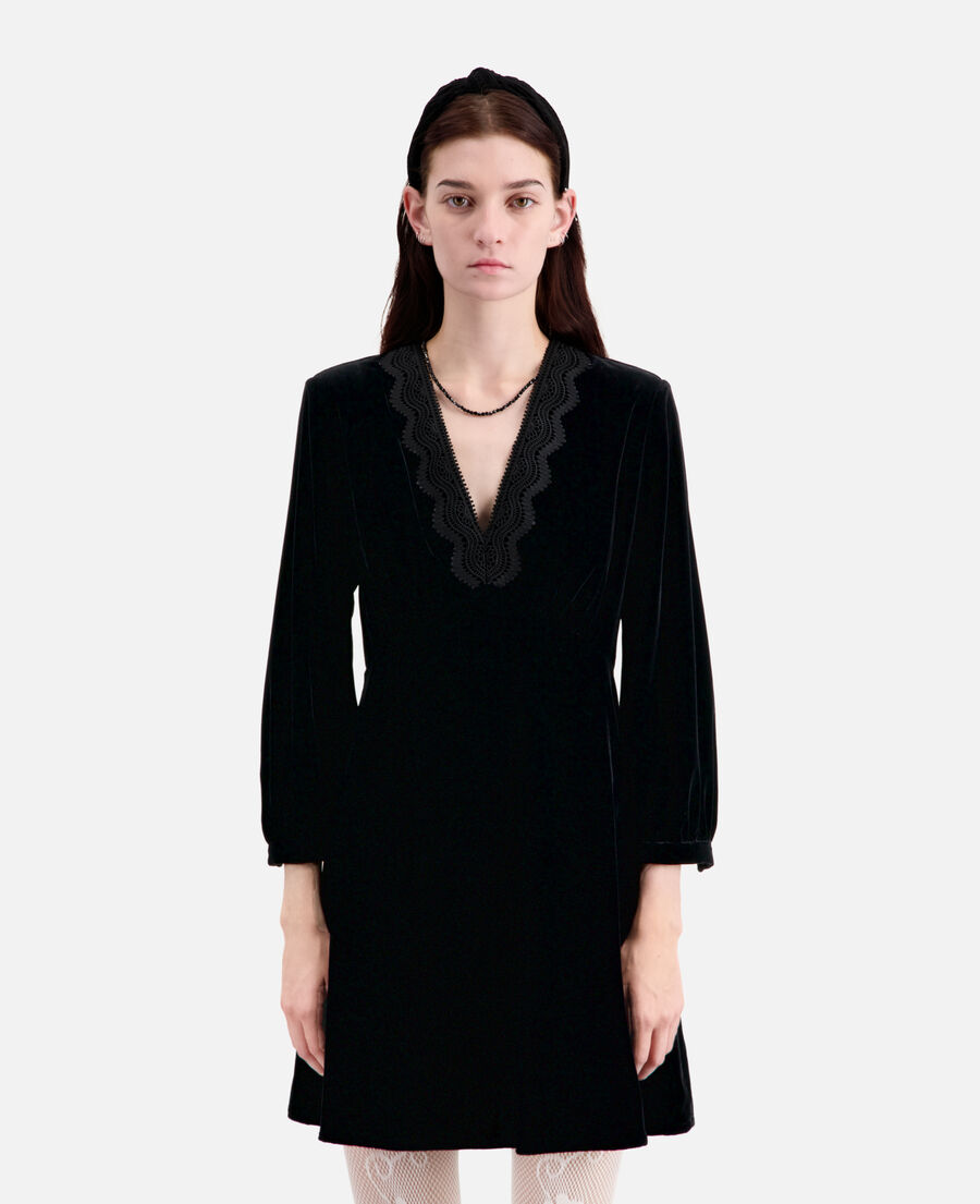 robe courte noire en velours