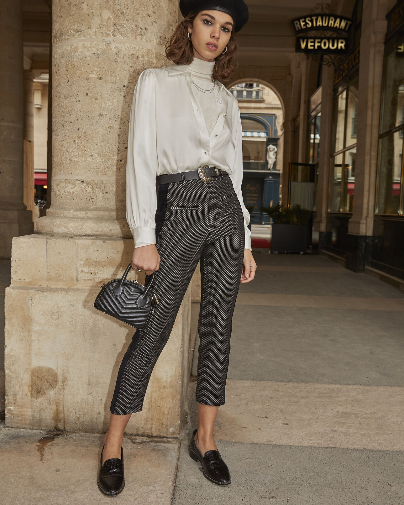 The Kooples FEMME BLACK-ECRU pantalon fluide imprimé graphique