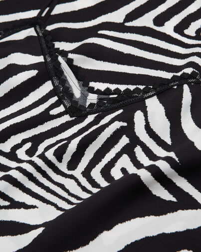 , BLACK WHITE, hi-res image number null