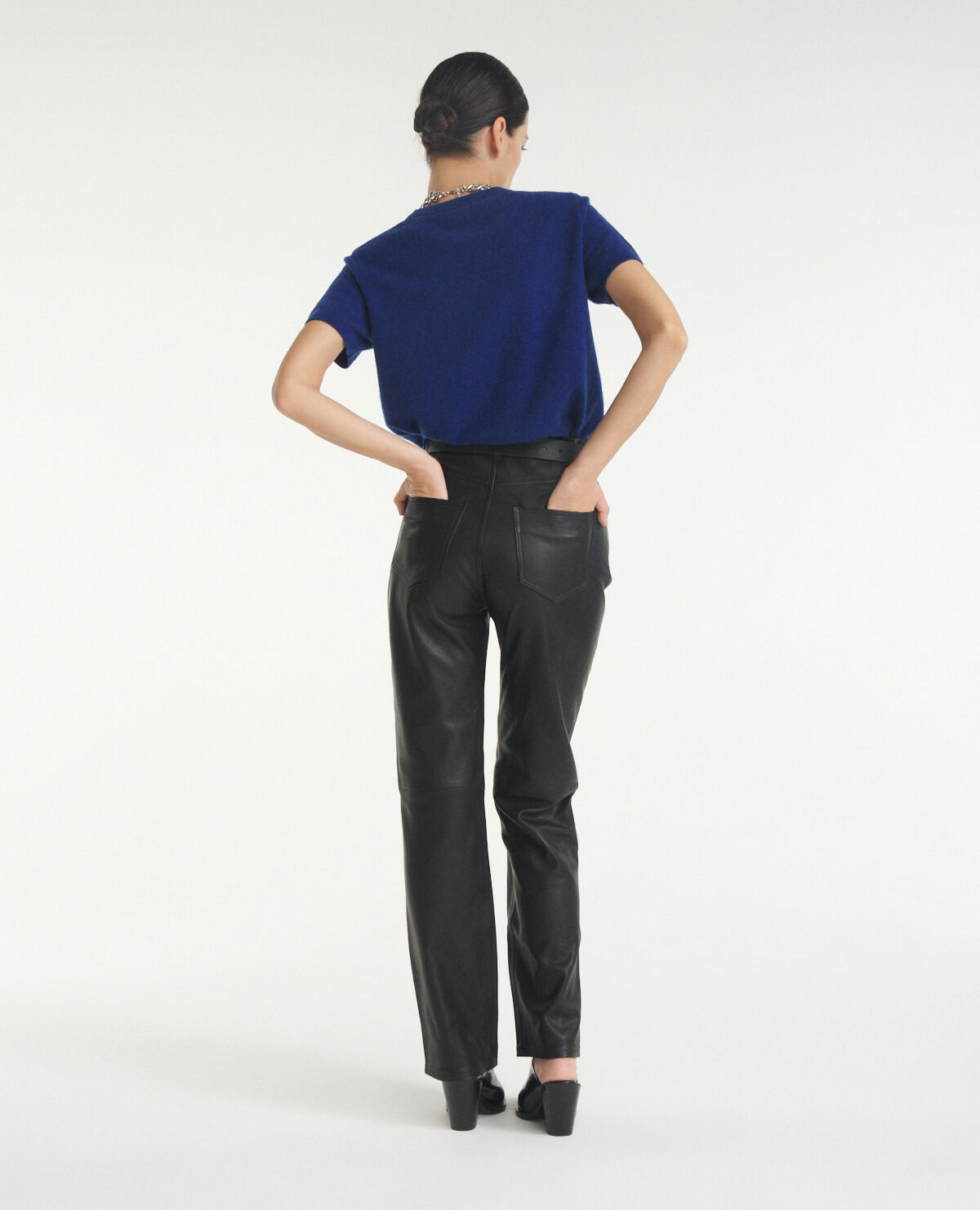 Pantalon cuir online the kooples