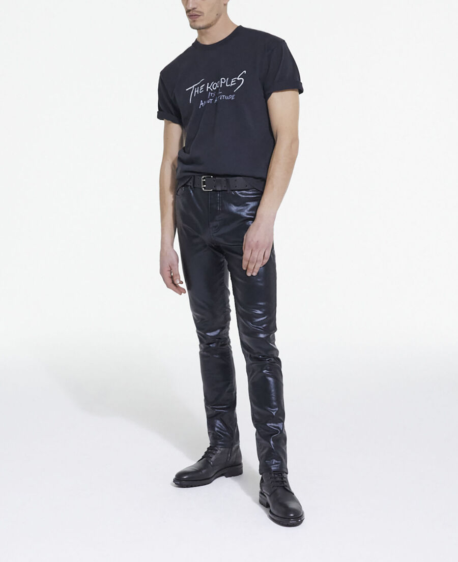 schwarze jeans mit slim-fit-passform