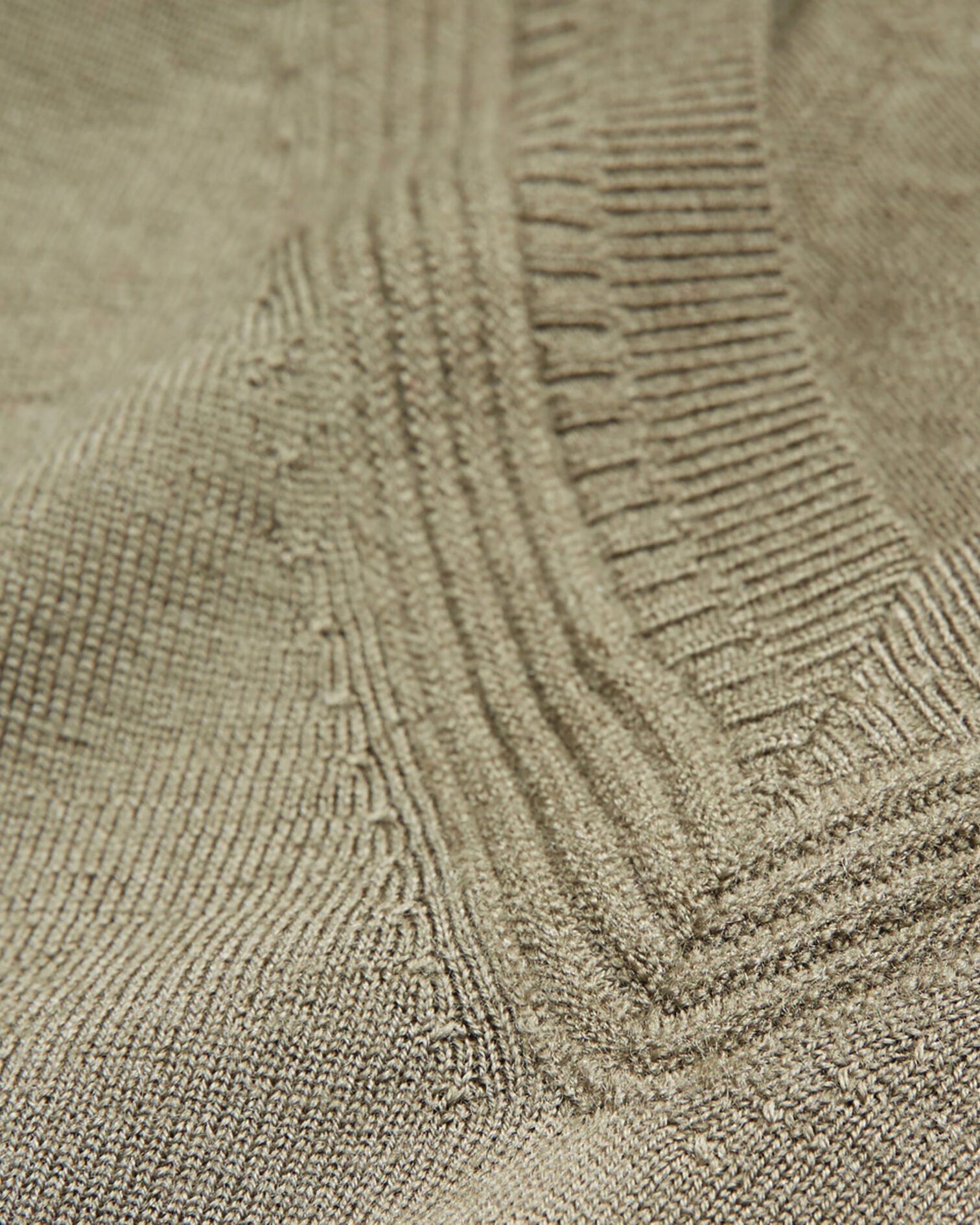 Pull en laine kaki, ALGUE, hi-res image number null