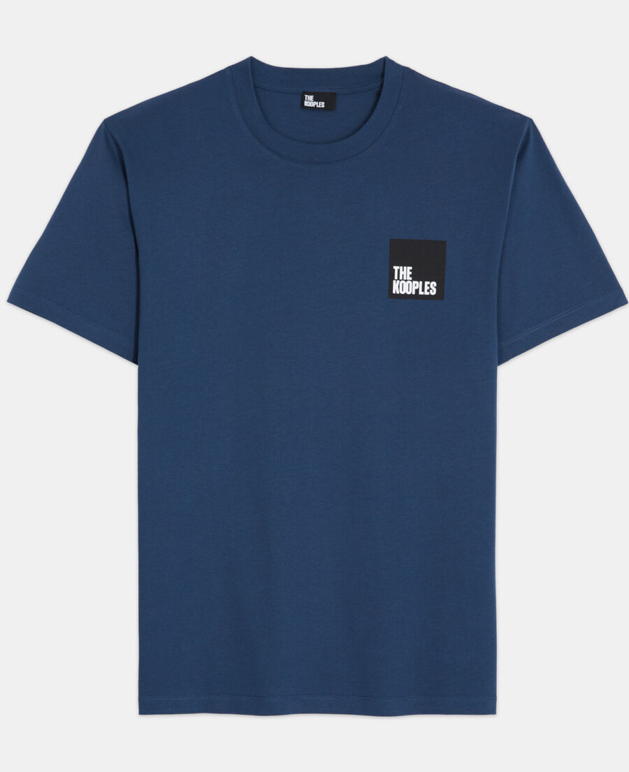 marineblaues t-shirt