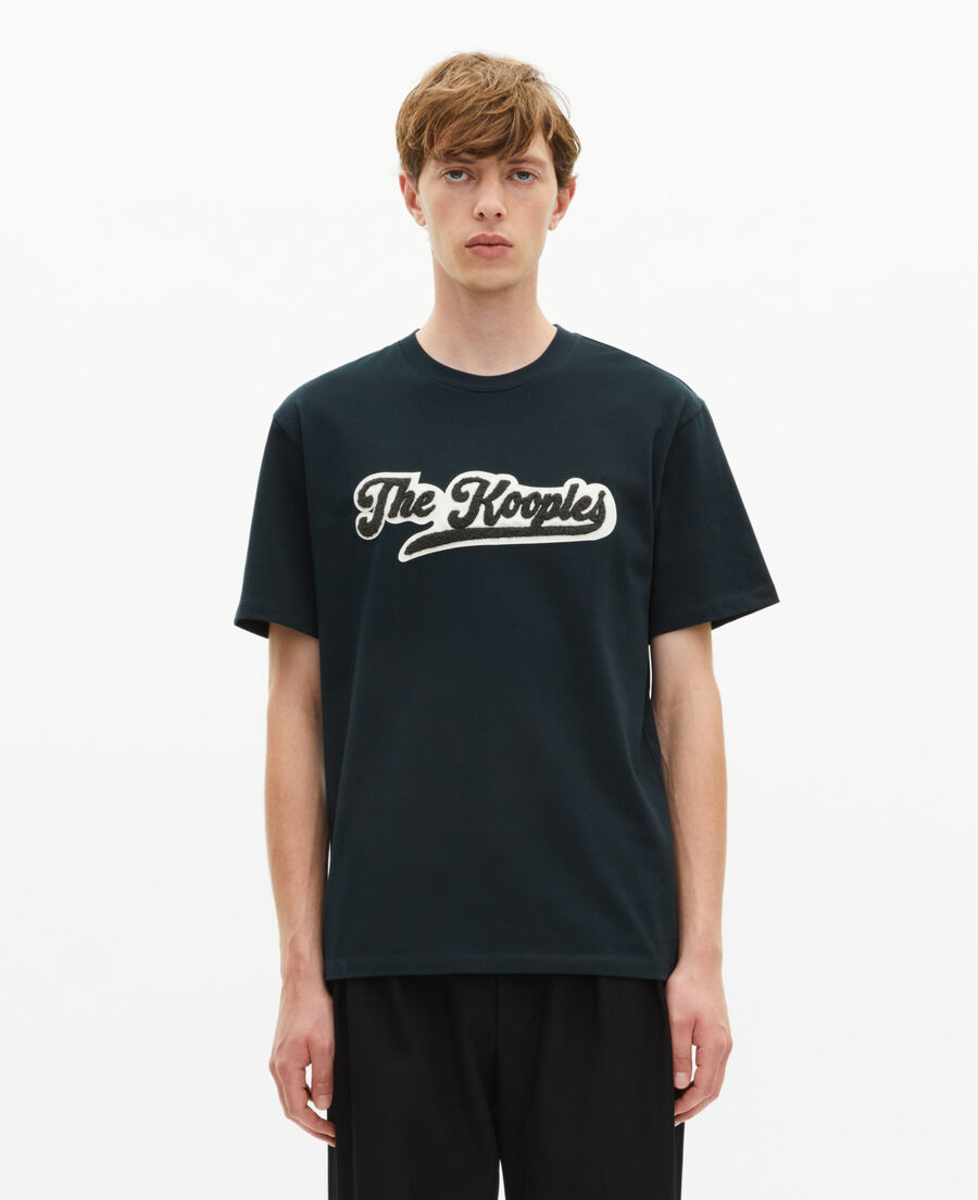 The Kooples HERREN BOTTLE GREEN t-shirt mit dunkelgr&uuml;nem aufn&auml;her