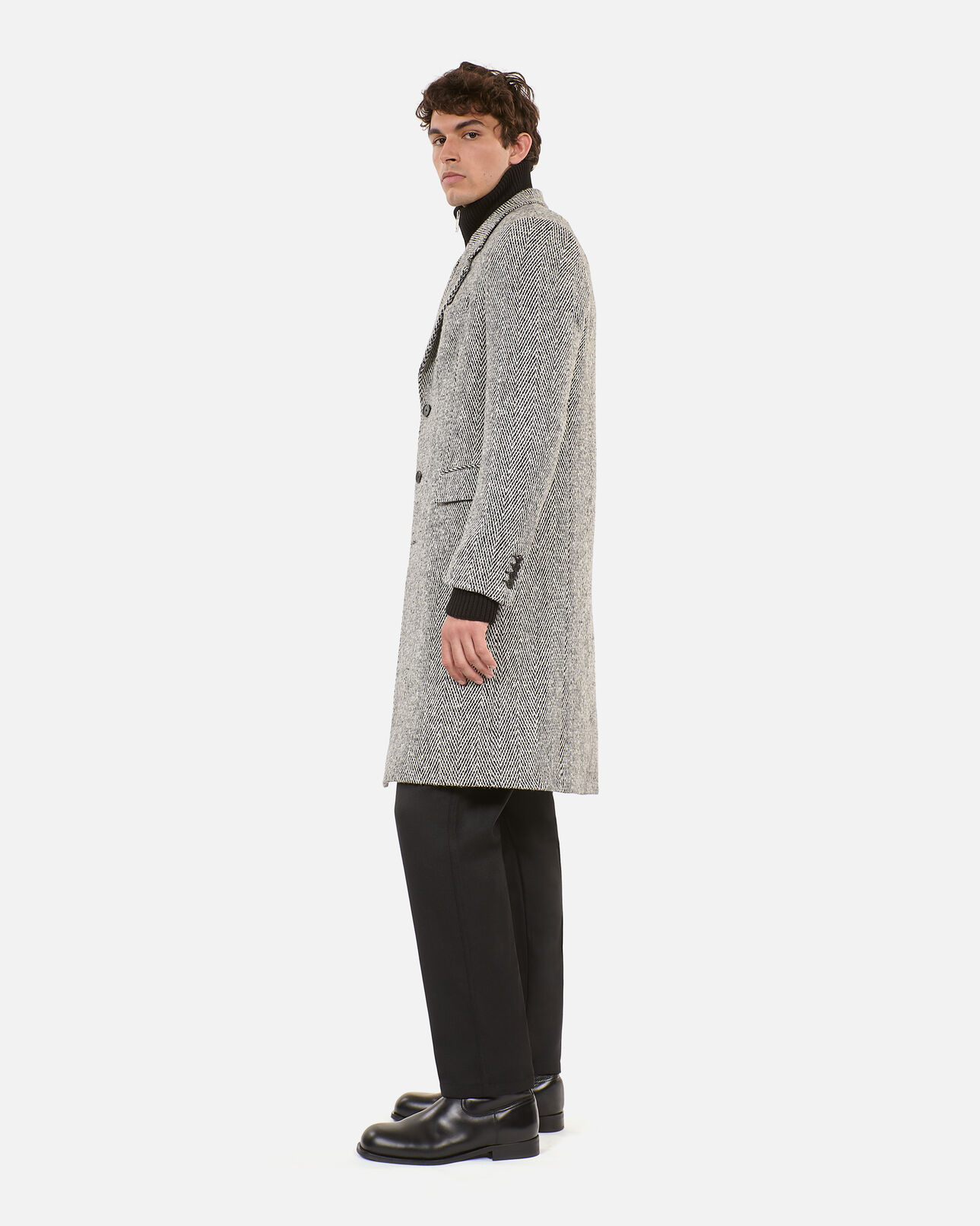 The Kooples HERREN BLACK WHITE langer, schwarz-weißer mantel chevron-muster