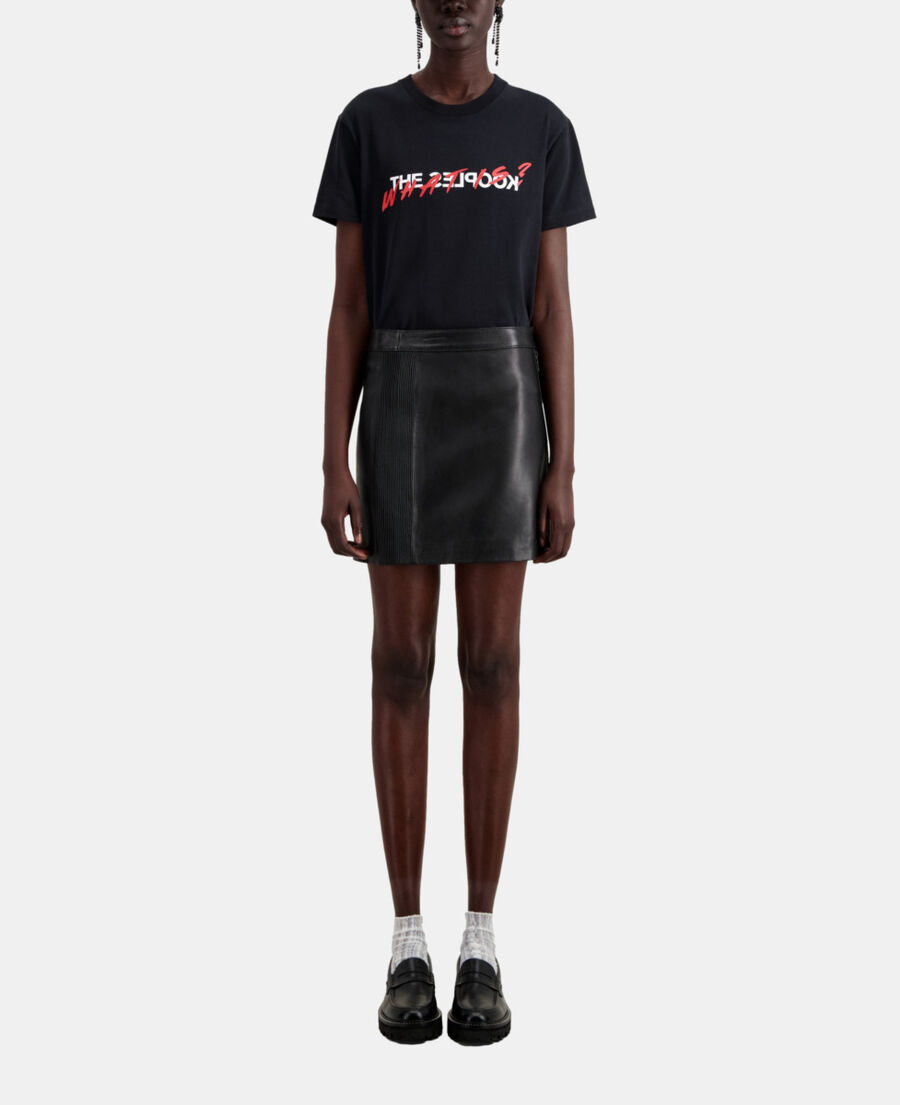 short black leather skirt with zip and pintuck details