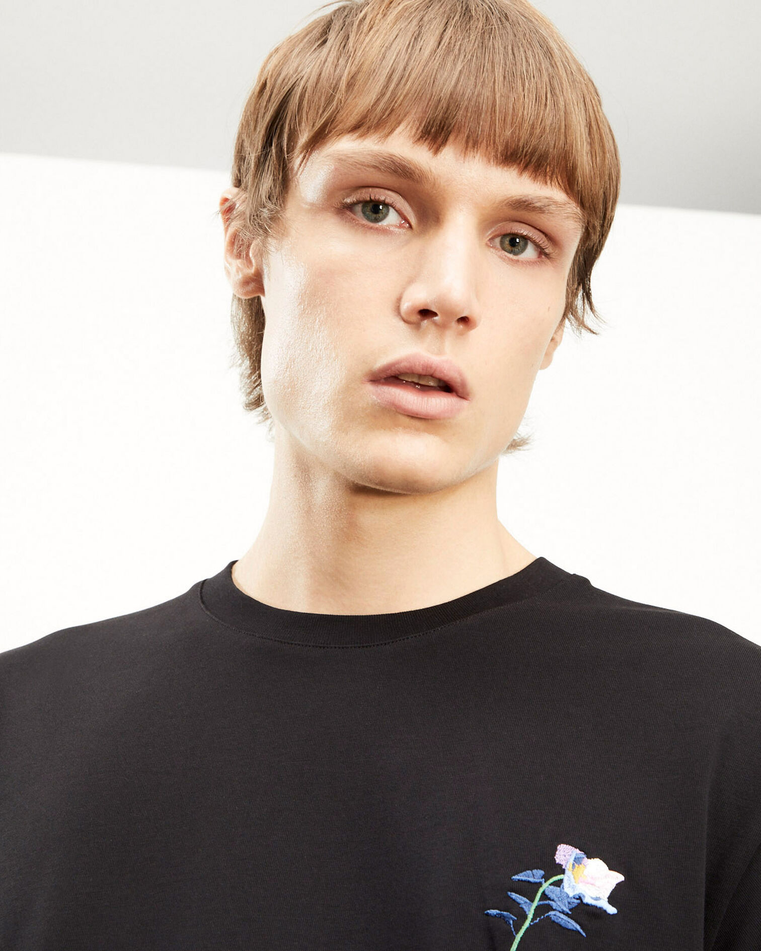 Black cotton T-shirt with embroidered flowers, BLACK, hi-res image number null