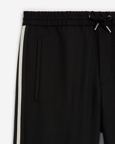 , BLACK, hi-res image number null