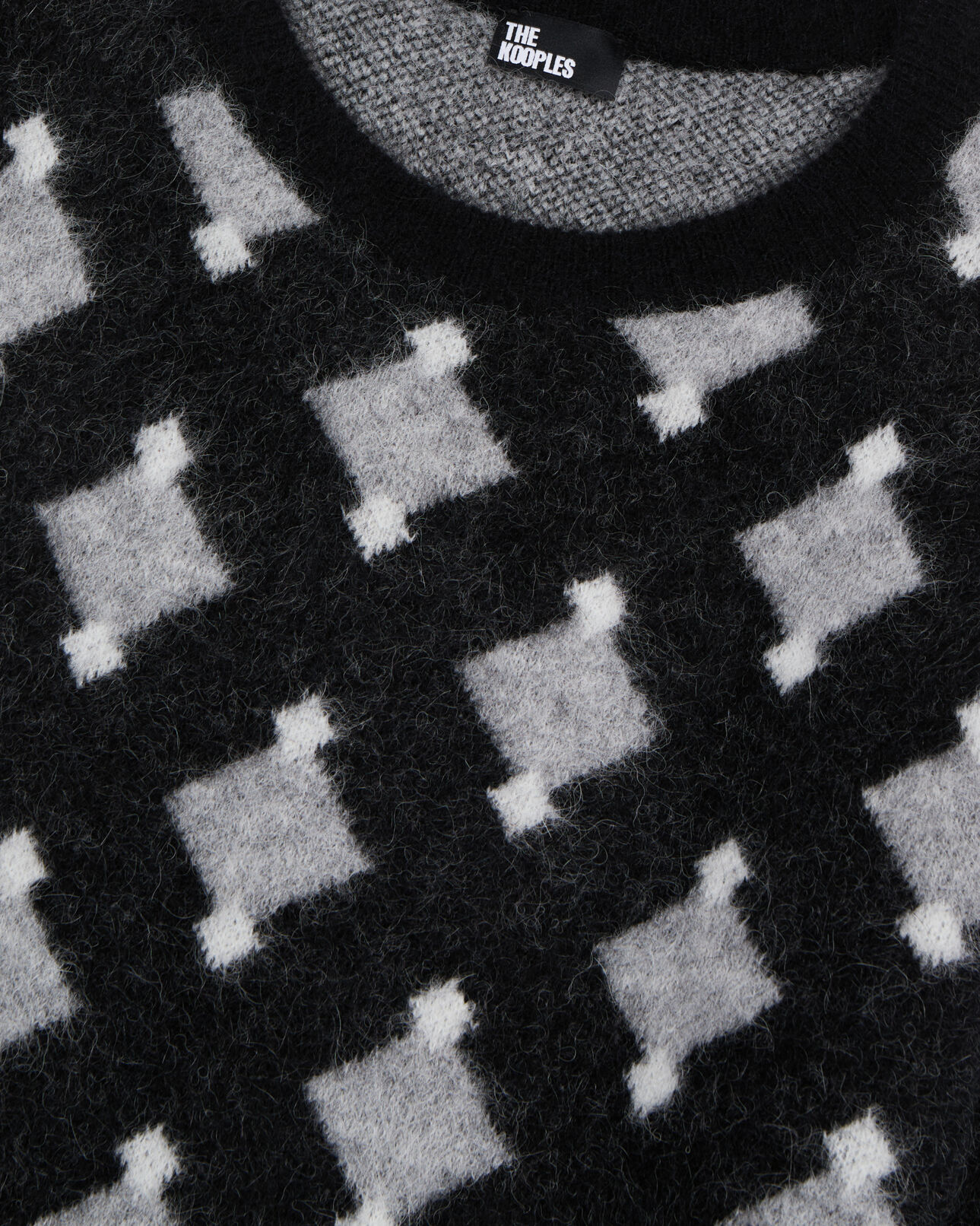The Kooples HOMME BLACK GREY WHITE pull à losanges en laine et alpaga noir et gris