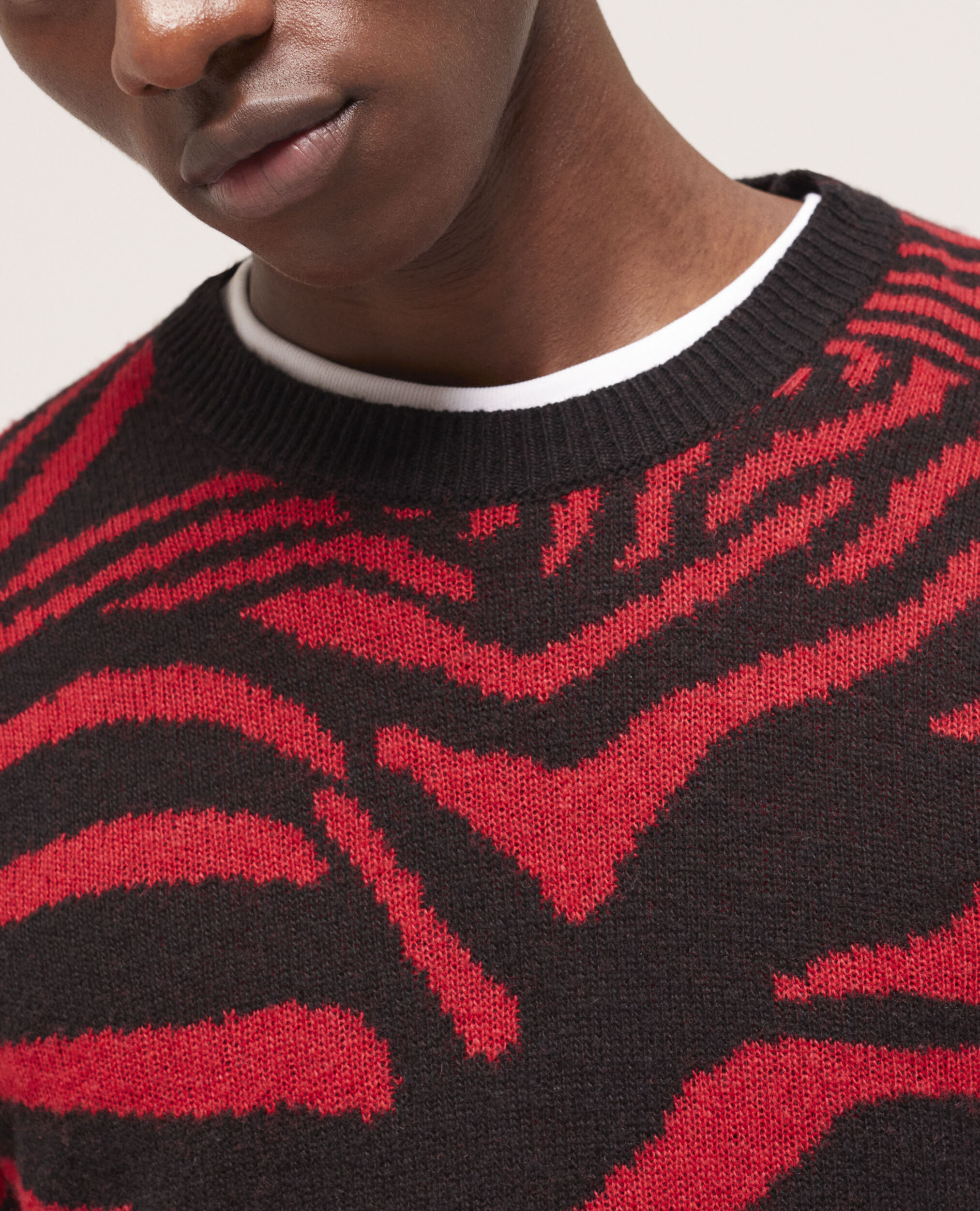 Roter Wollpullover mit Print, BLACK - RED, hi-res image number null