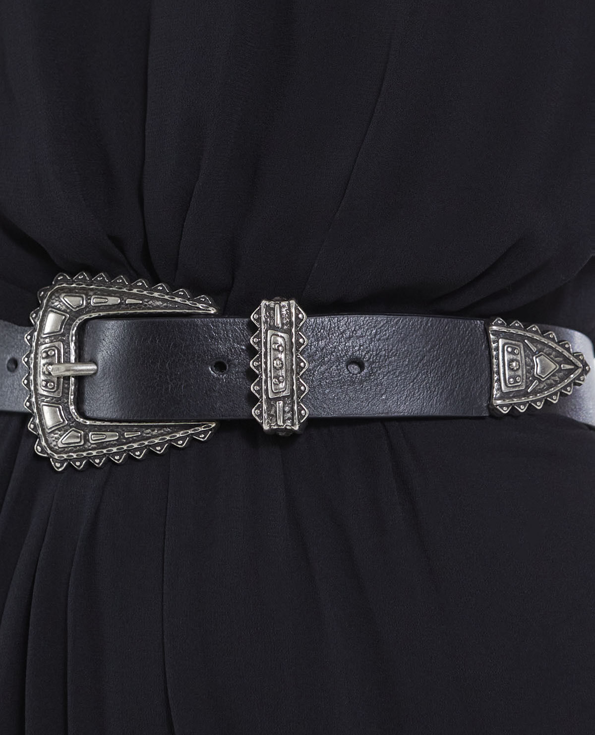 Leather belt