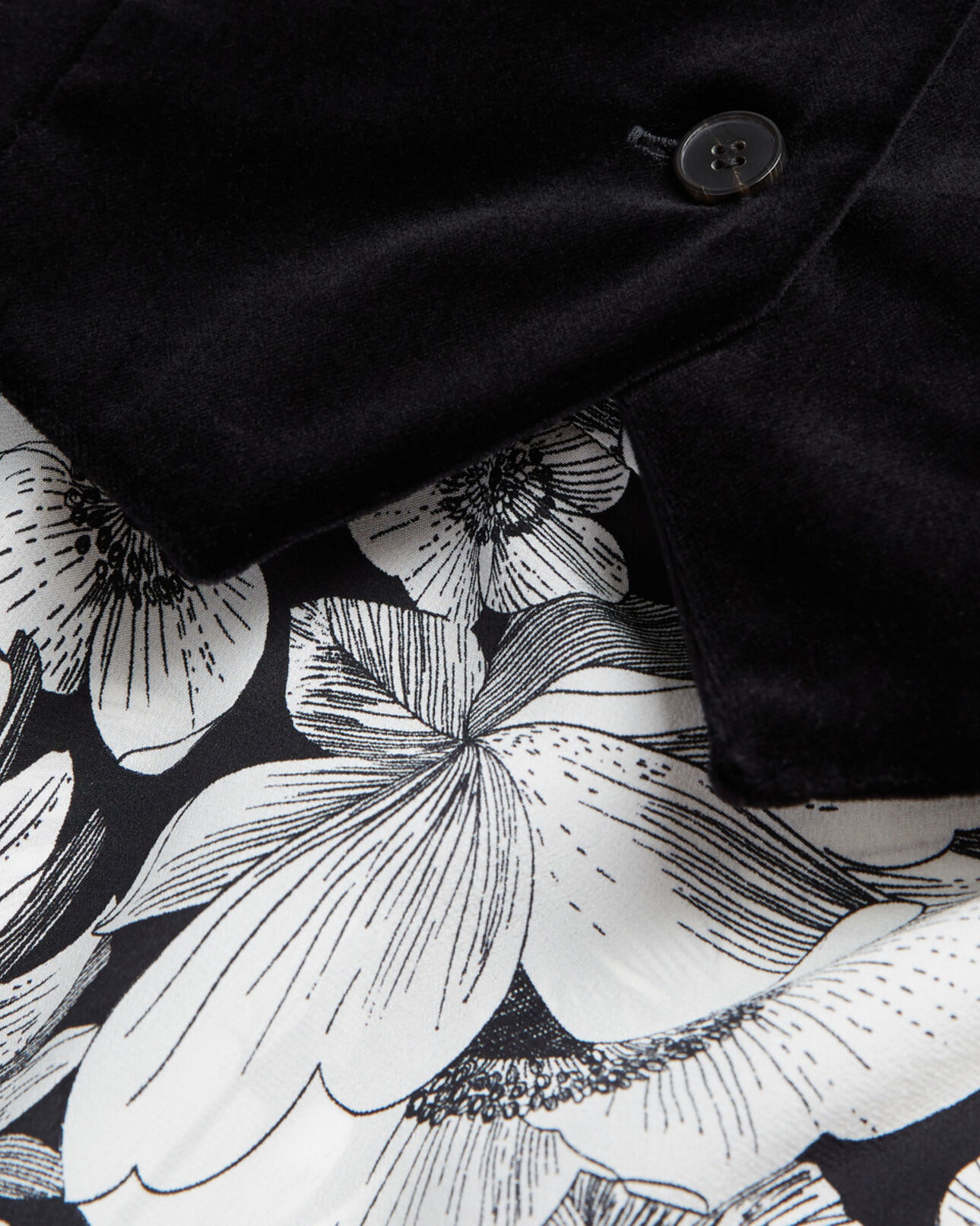 The Kooples FEMME BLACK WHITE robe longue en soie fleurie