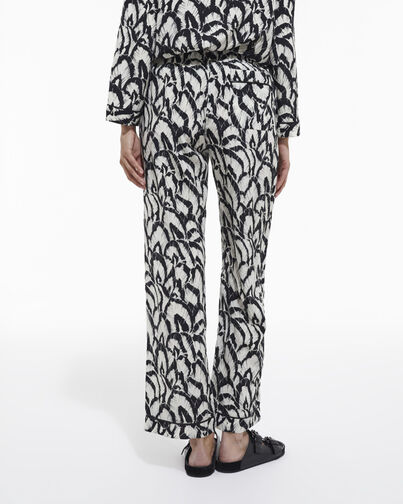 , OFF WHITE / BLACK, hi-res image number null
