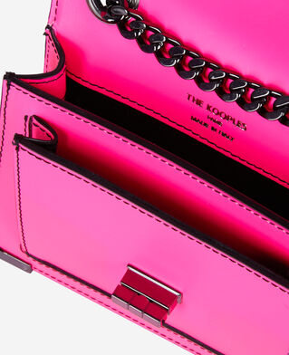The Kooples FEMME ELECTRIC PINK sac emily nano en cuir rose