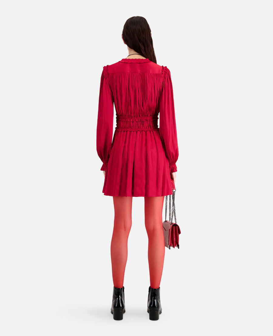 vestido corto rojo fruncidos