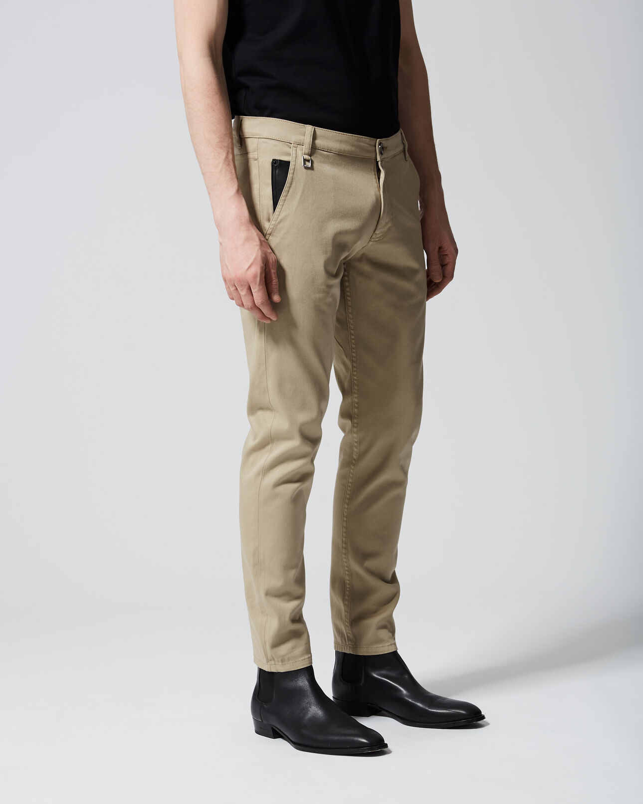The Kooples HOMME BEIGE pantalon coton beige poche ticket cuir