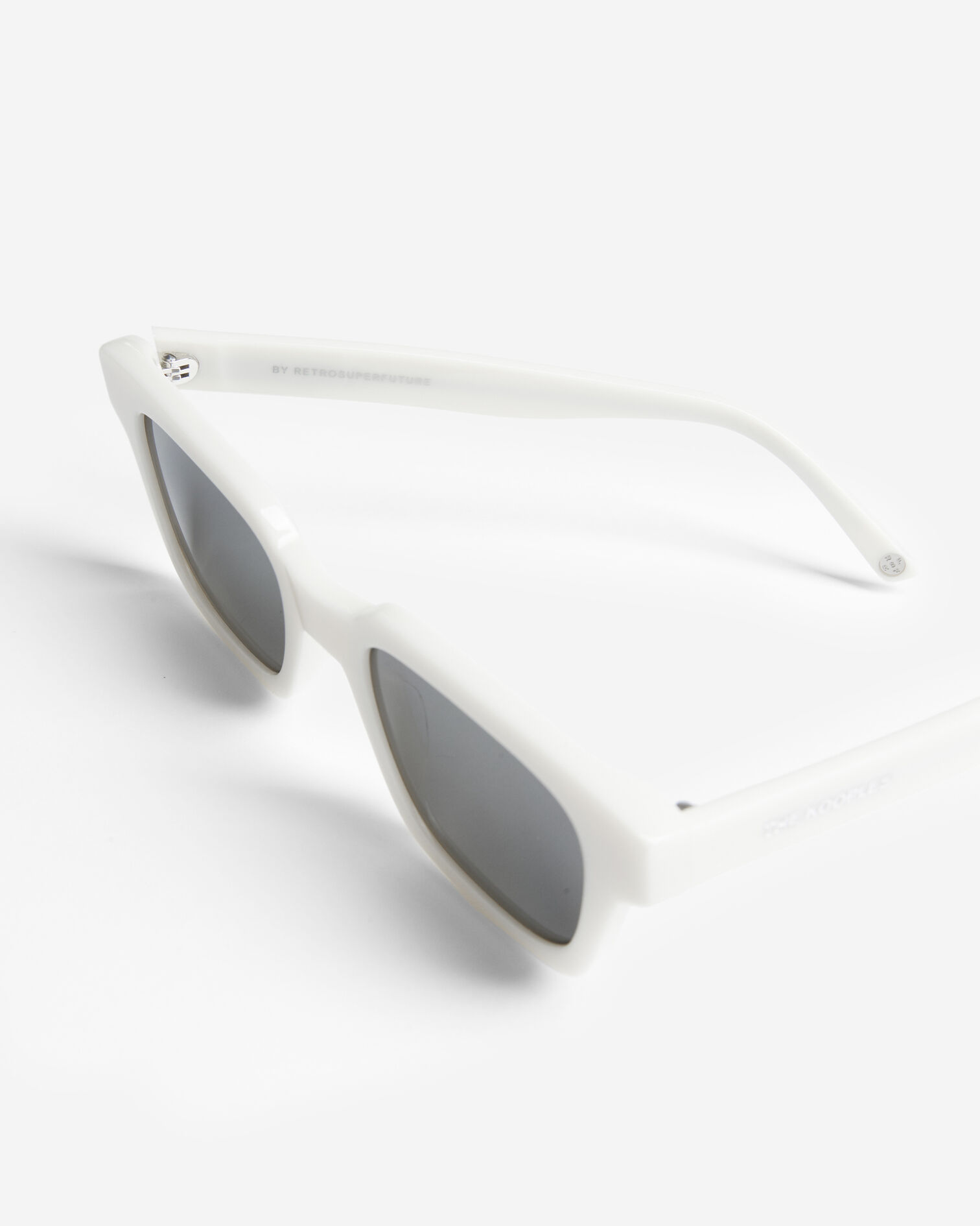 , WHITE, hi-res image number null
