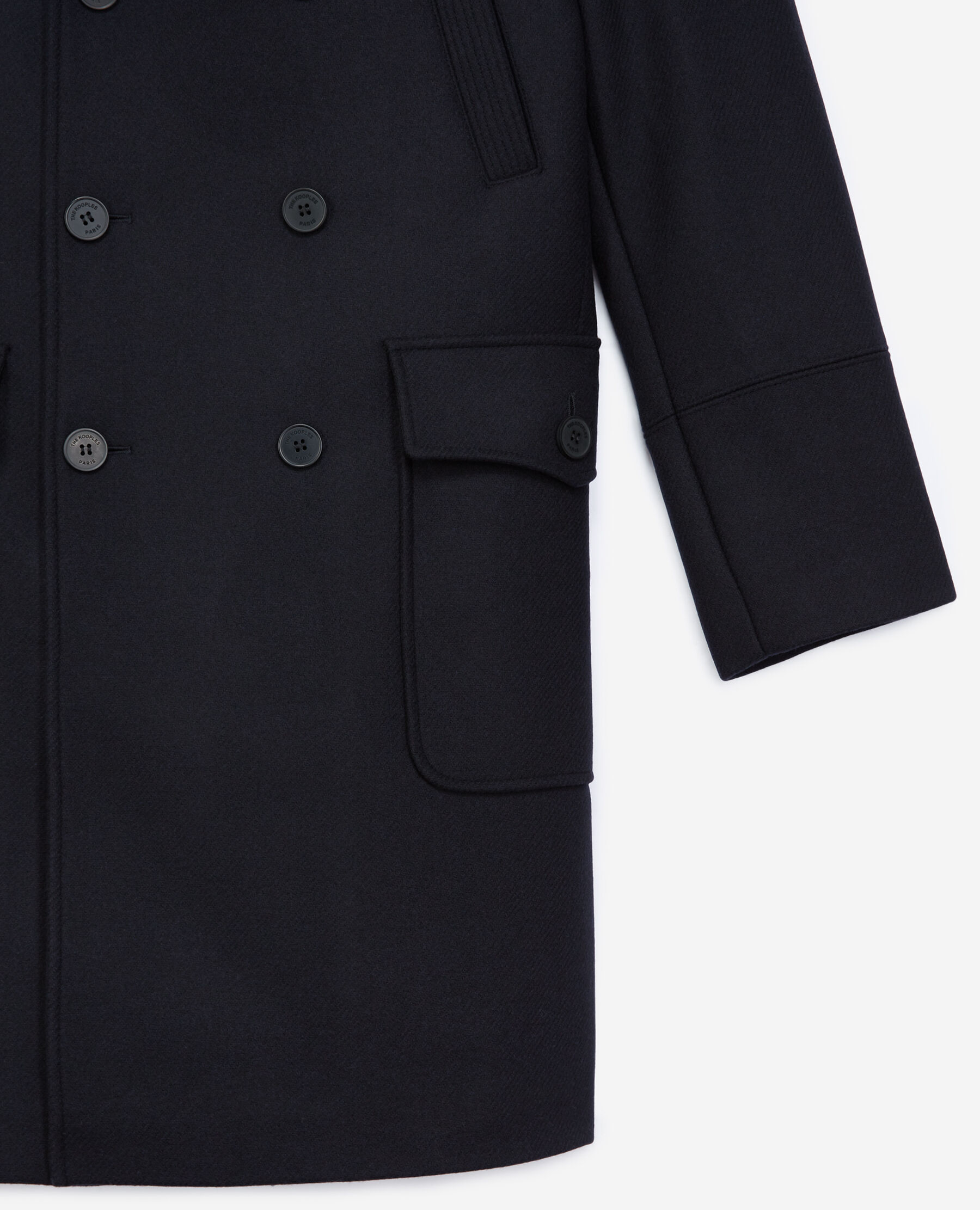 Navy blue coat in wool w/sheepskin collar