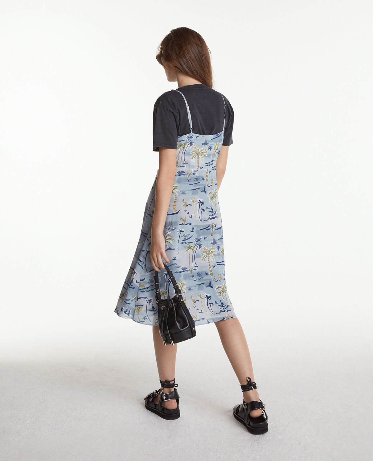 The iconic midi dress outlet