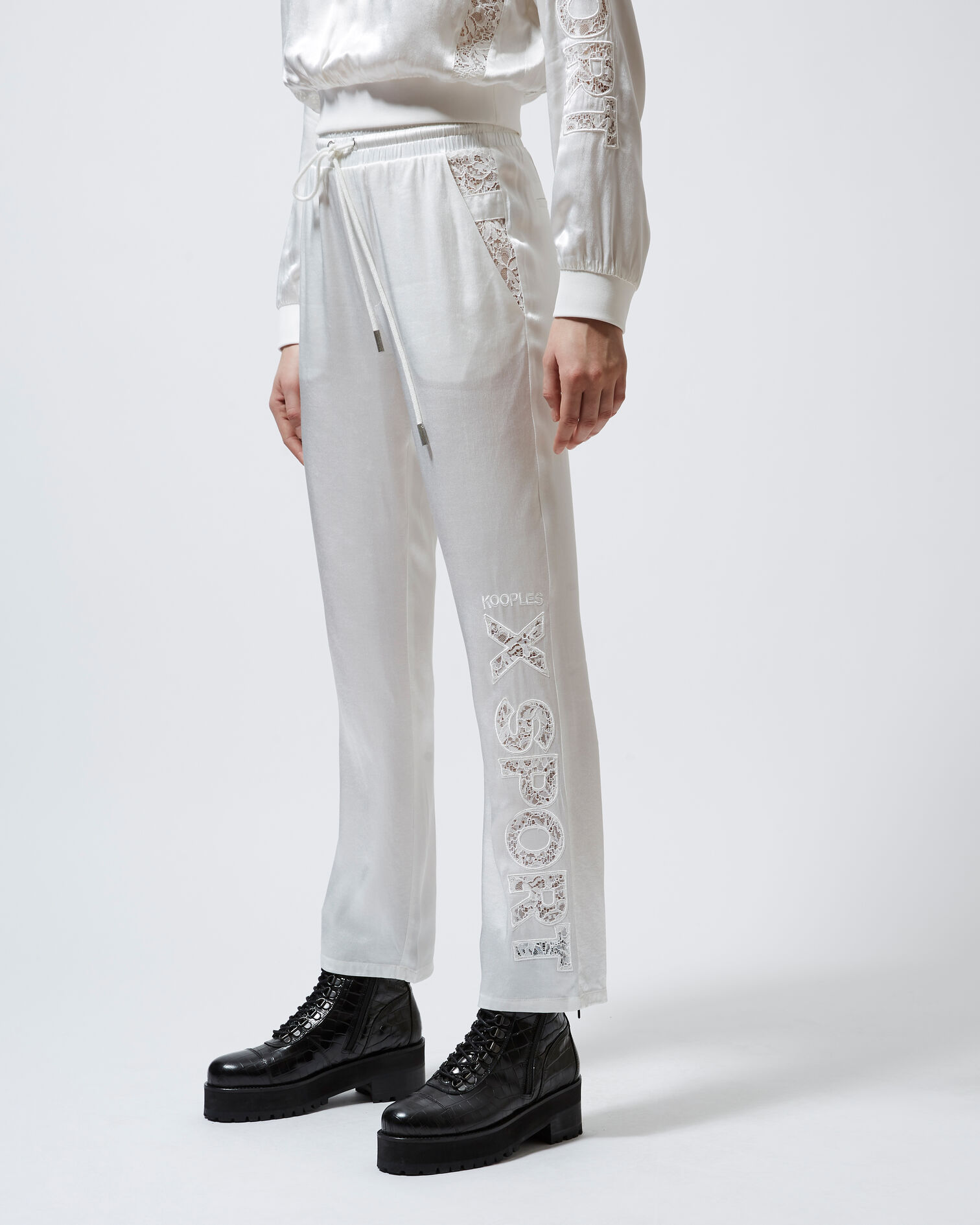 Flowing white trousers with lace finish, ECRU, hi-res image number null