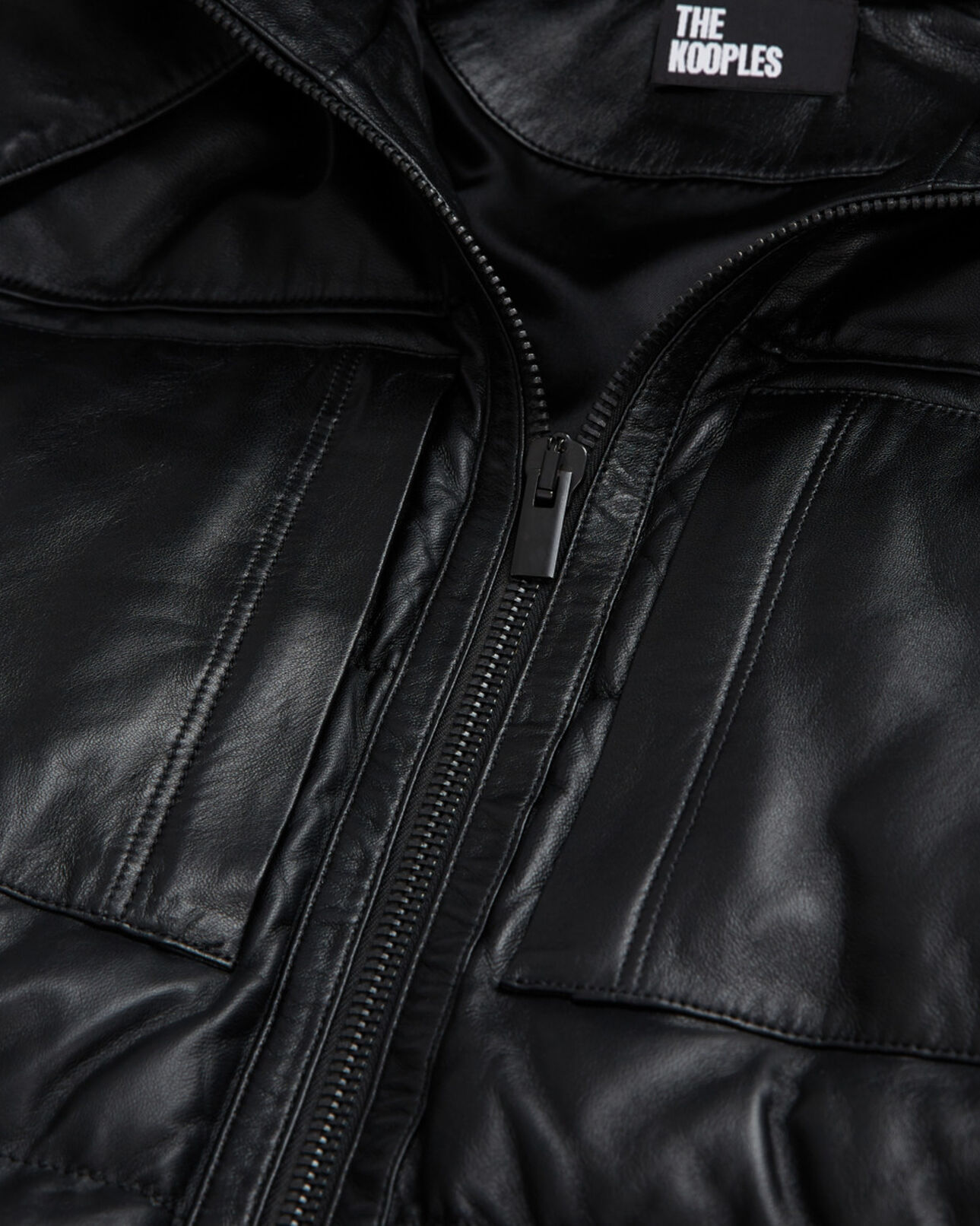The Kooples HOMME BLACK doudoune courte en cuir noir bretelles