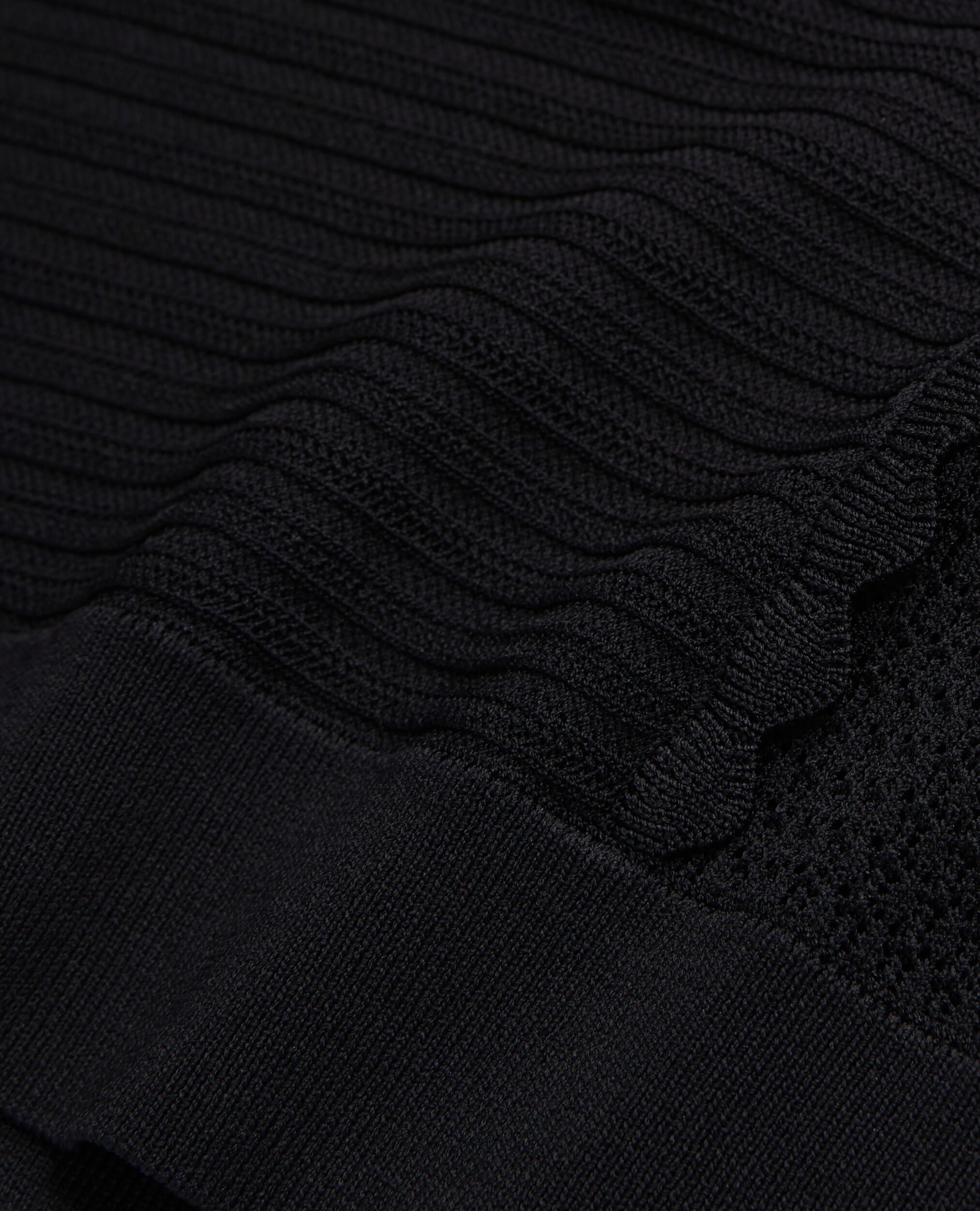 Pull noir en maille ajourée, BLACK, hi-res image number null